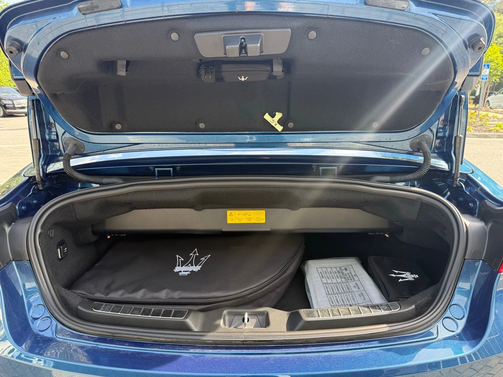 mph024_1278934416_b46f1085957a4565a09622fffcee5c18_19c5412347