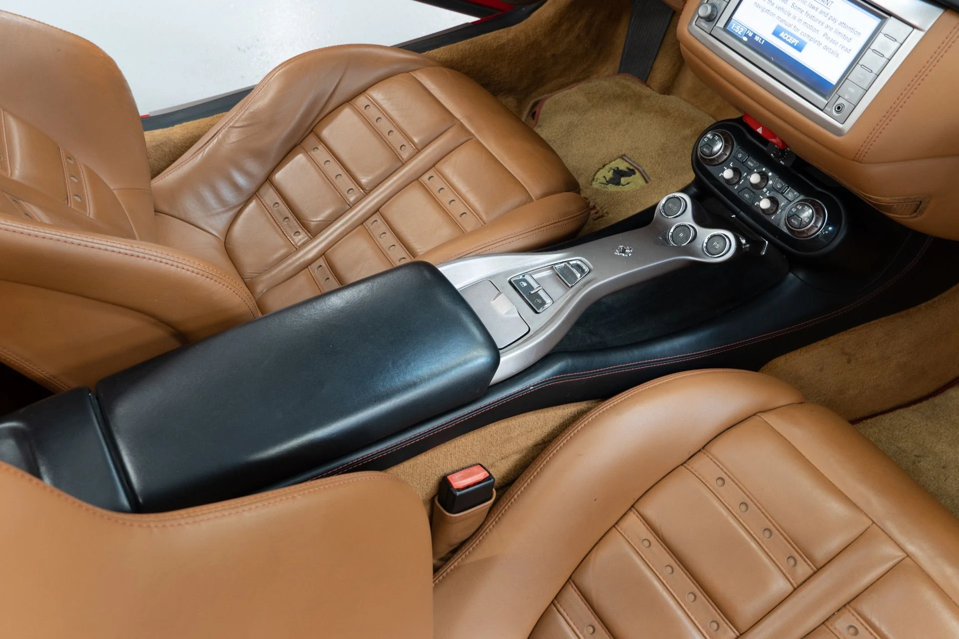 mph024_128628798_Used_2012_Ferrari_California_1757704542_f1704ccc13