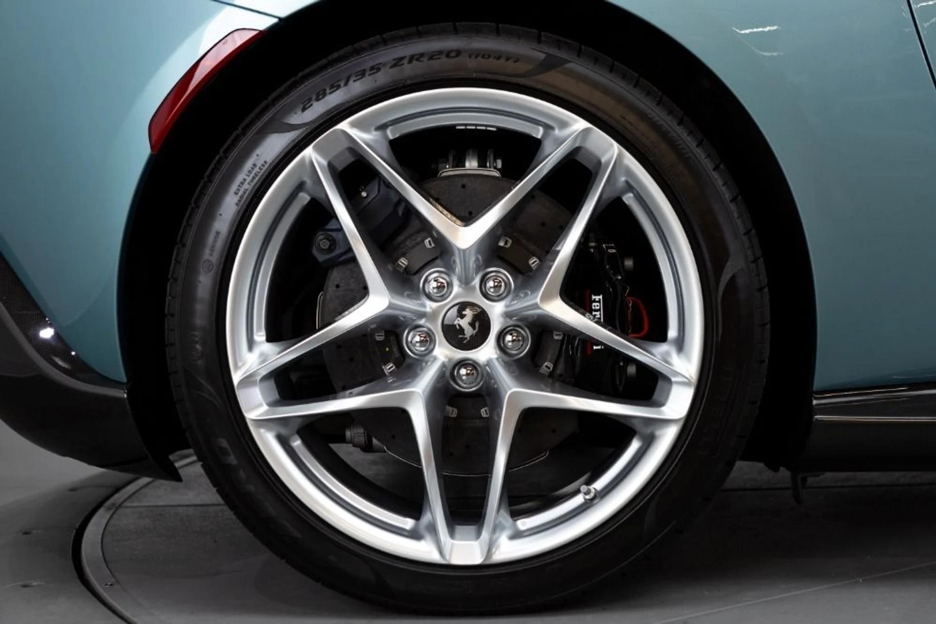 mph024_1287927777_Used_2024_Ferrari_Roma_Spider_95261b2b76