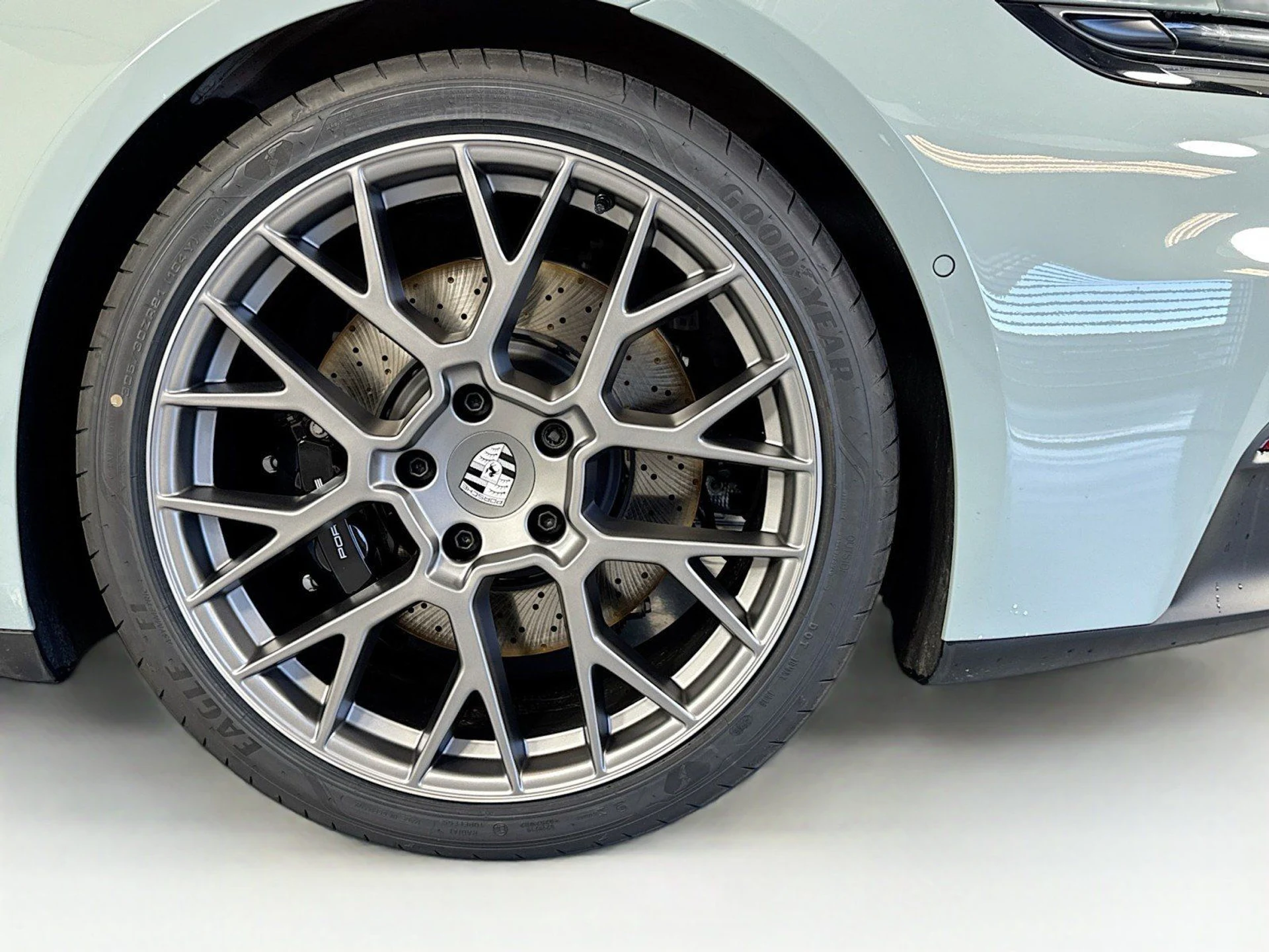 mph024_1292676529_962fc646e71ee982479a502b5584a77b_400472cbdd