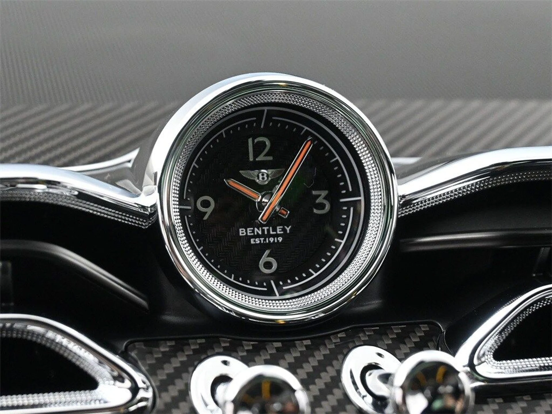 mph024_1308812939_0c1aaa83d9367431d1cde0aa24f03886x_e596332ea4