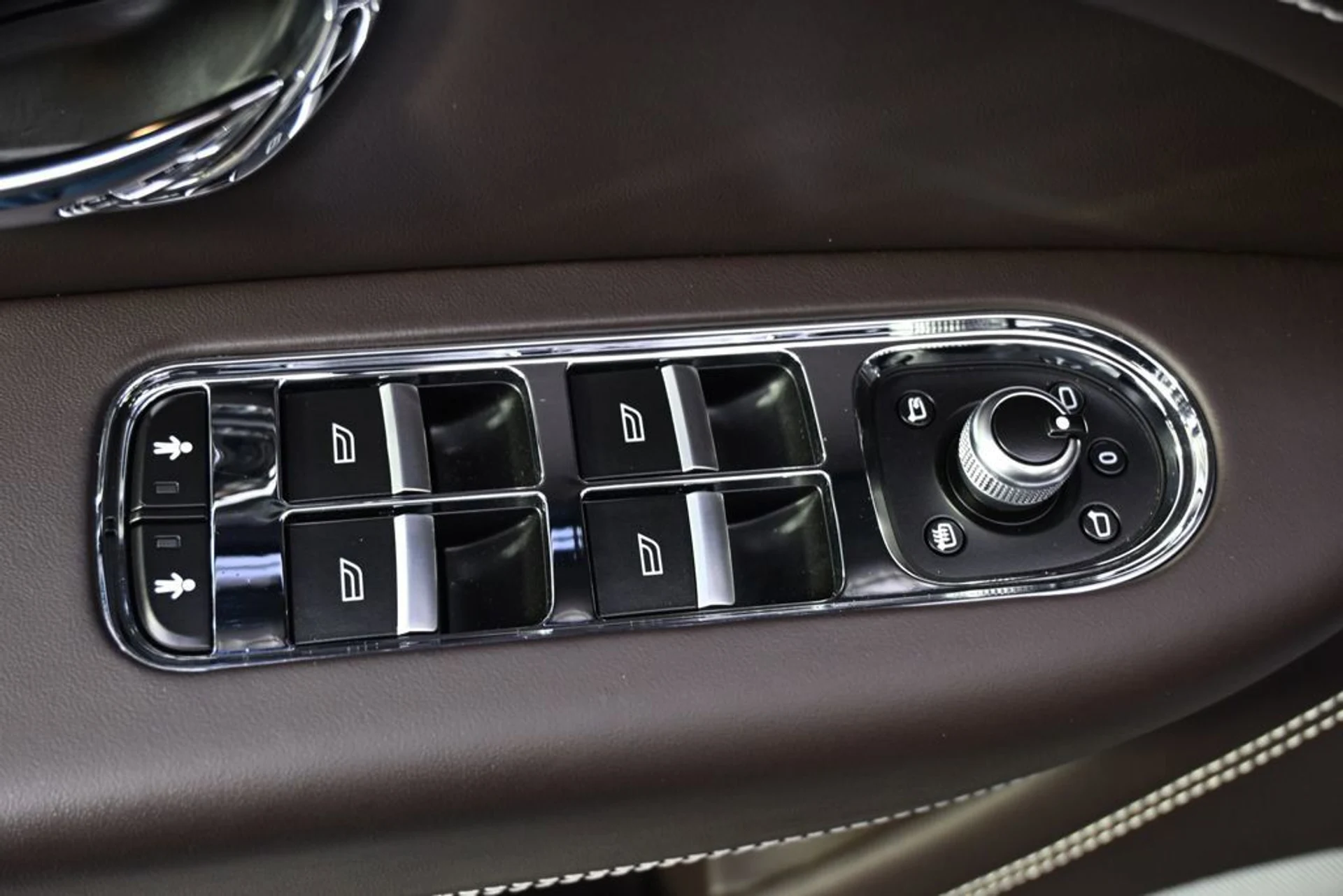 mph024_1309338146_15b99f4a876a4aada6af3f4f52df3b6f_71acbaa077