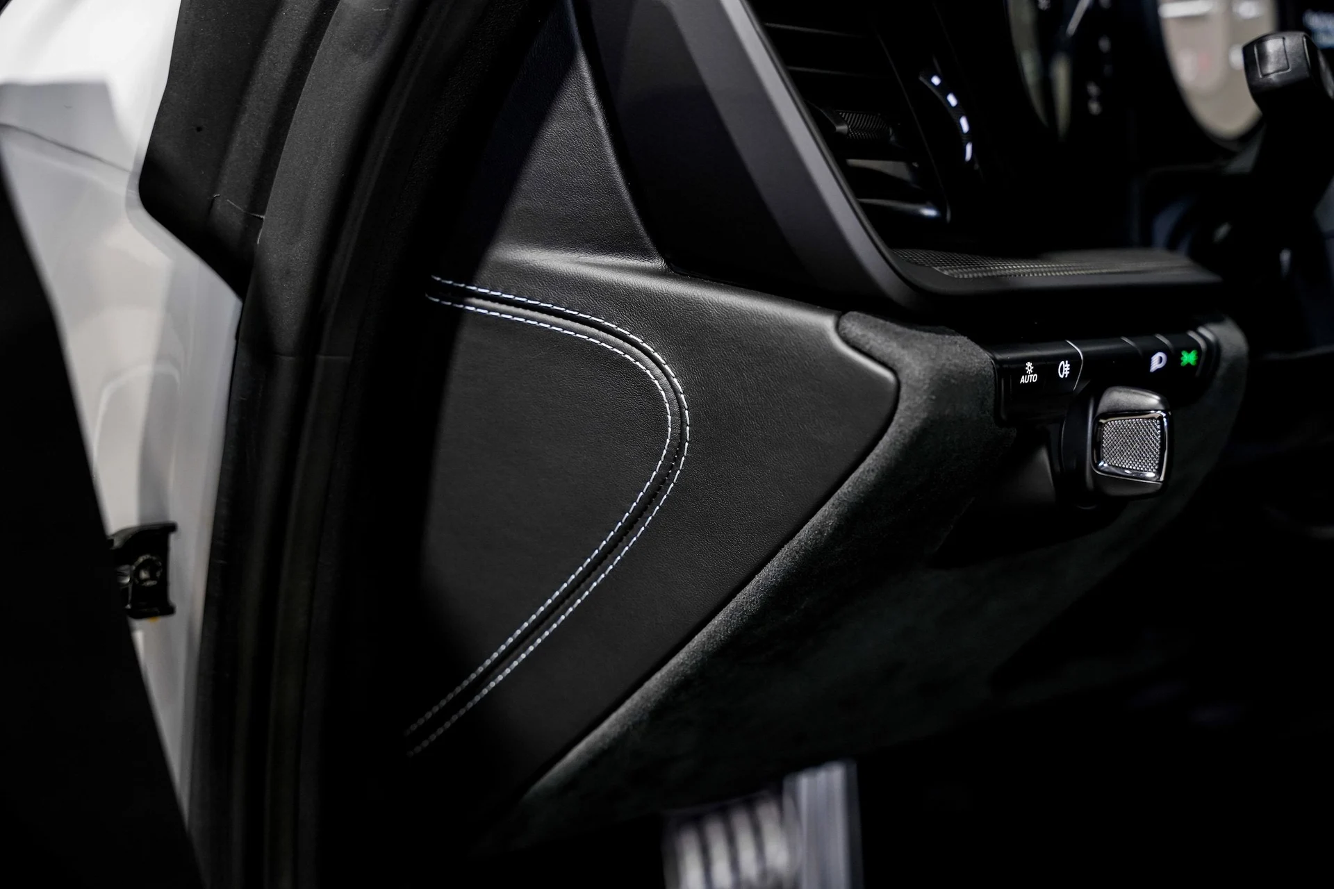 mph024_1317363950_cff711aa2a5b41353a6bf852e0204eeax_692e796ac5