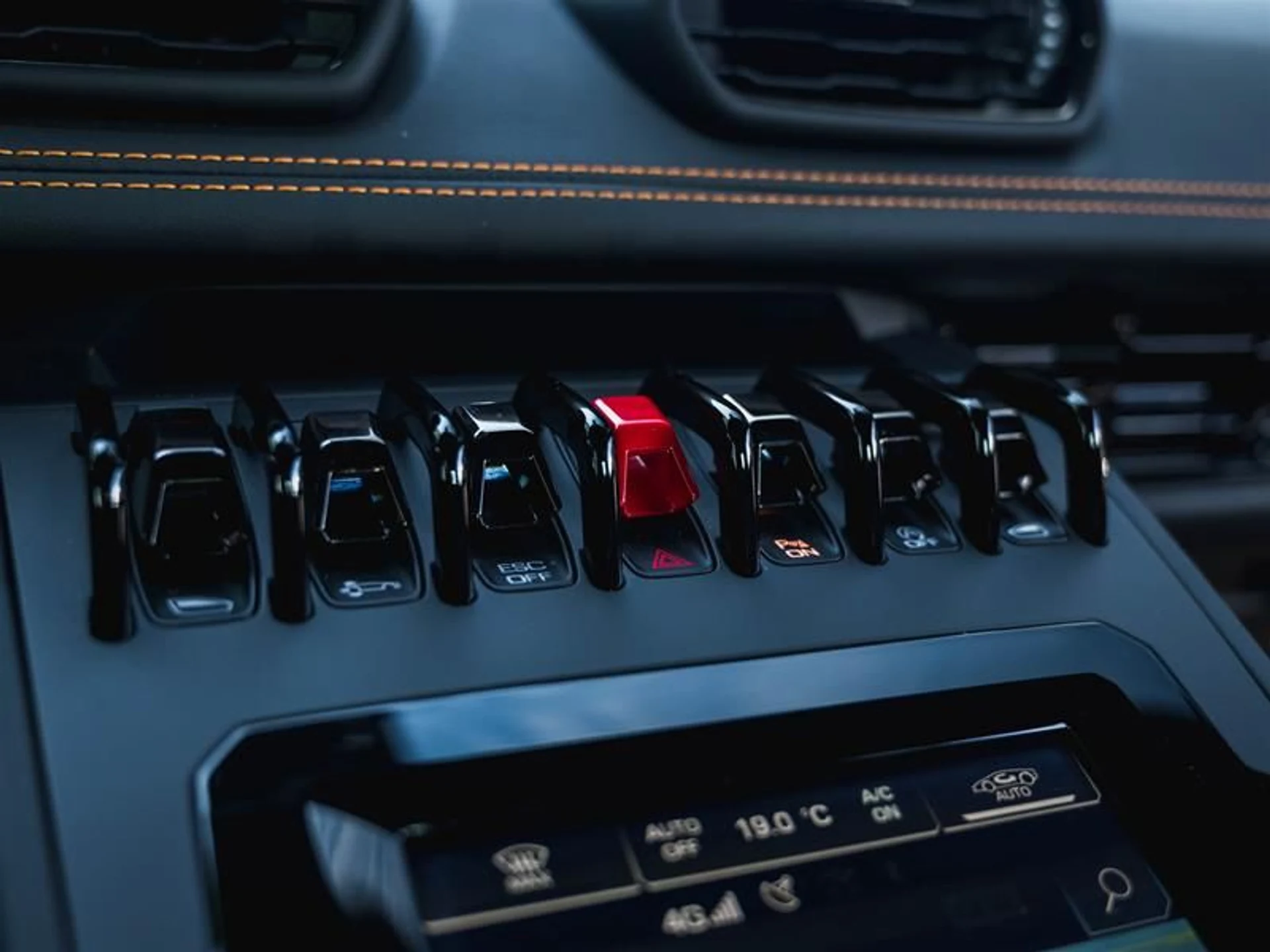 mph024_1318029016_s25rgkf4_00b5884bf6