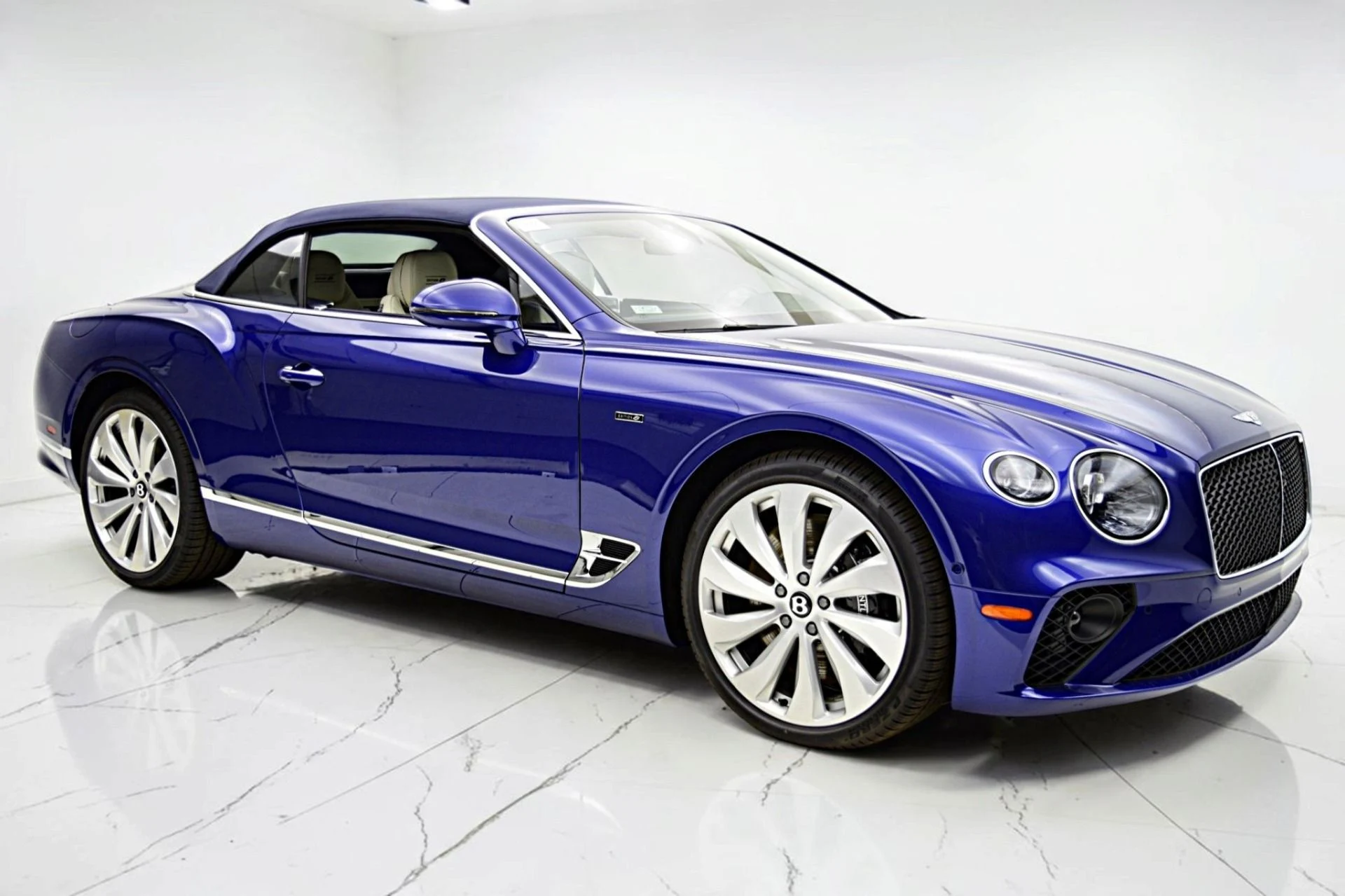 mph024_1324231166_Used_2024_Bentley_Continental_GTC_Edition_8_LEASE_OPTIONS_AVAILABLE_d4f9e7c12c