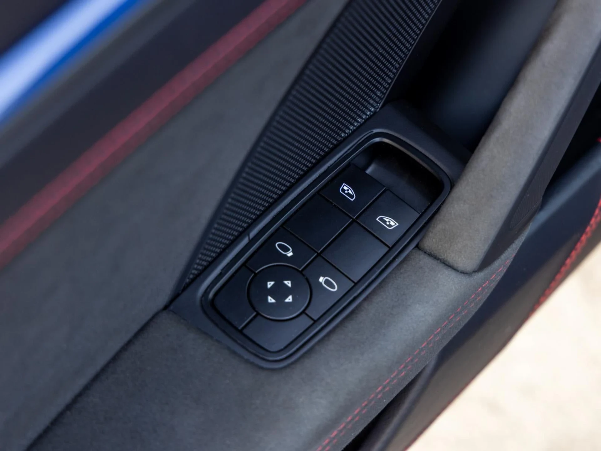 mph024_1324369601_25_3bdab741a7