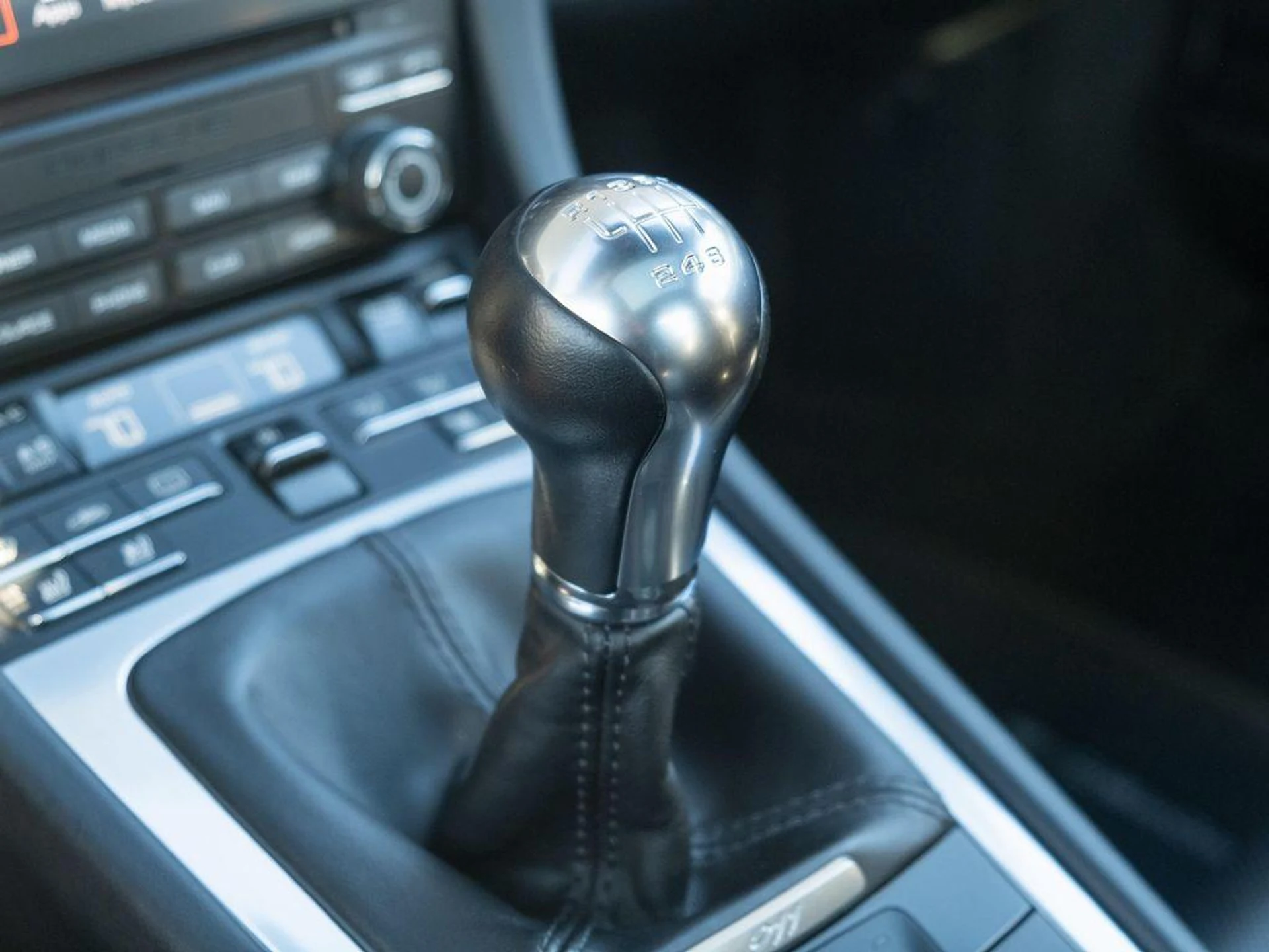 mph024_1336346349_y_VP_5_QA_6c_FH_1q_N8swd6o2_T4348_PY_7b6636d3b3