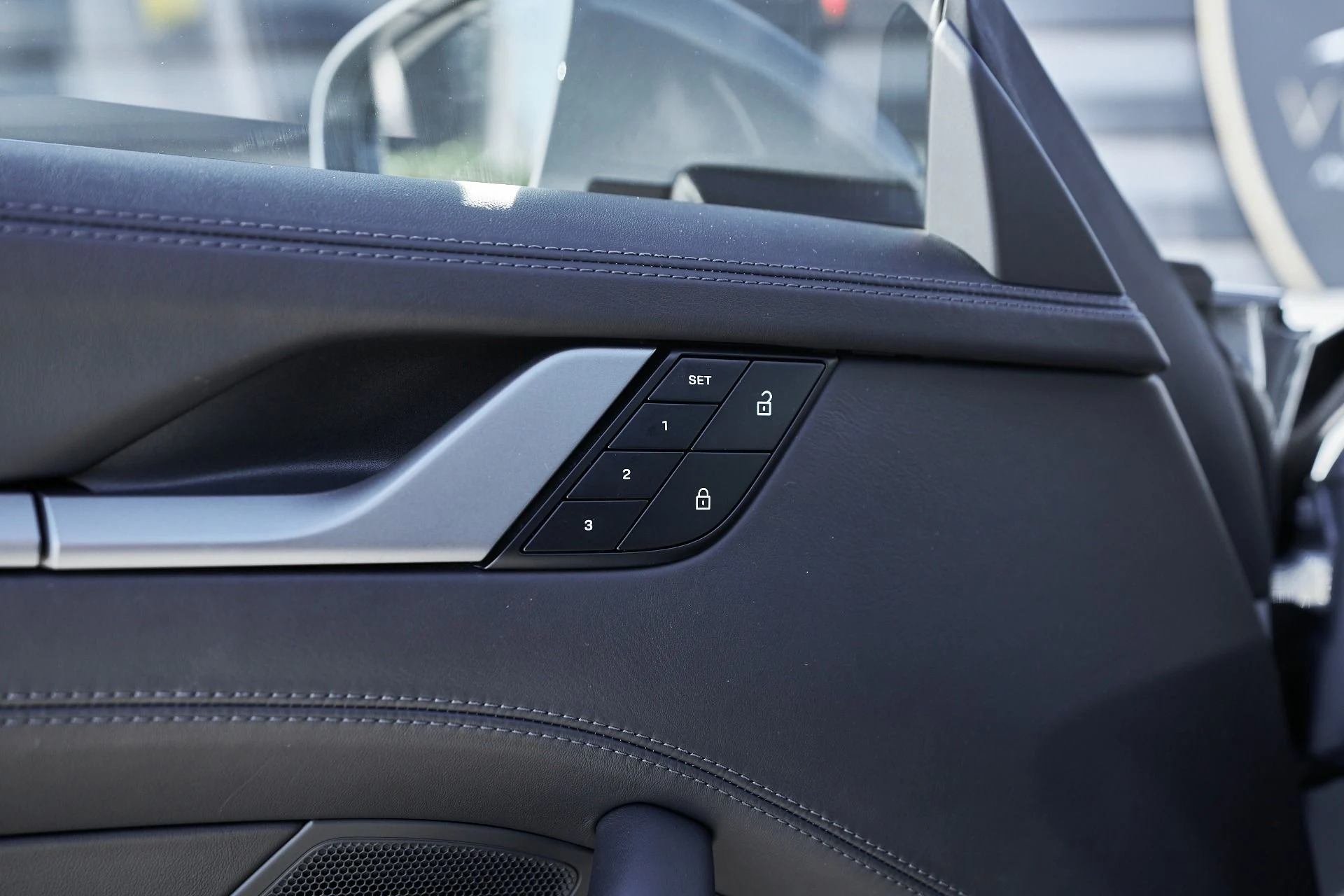 mph024_1337574183_Used_2024_Porsche_911_Carrera_S_1763676117_01bceff205