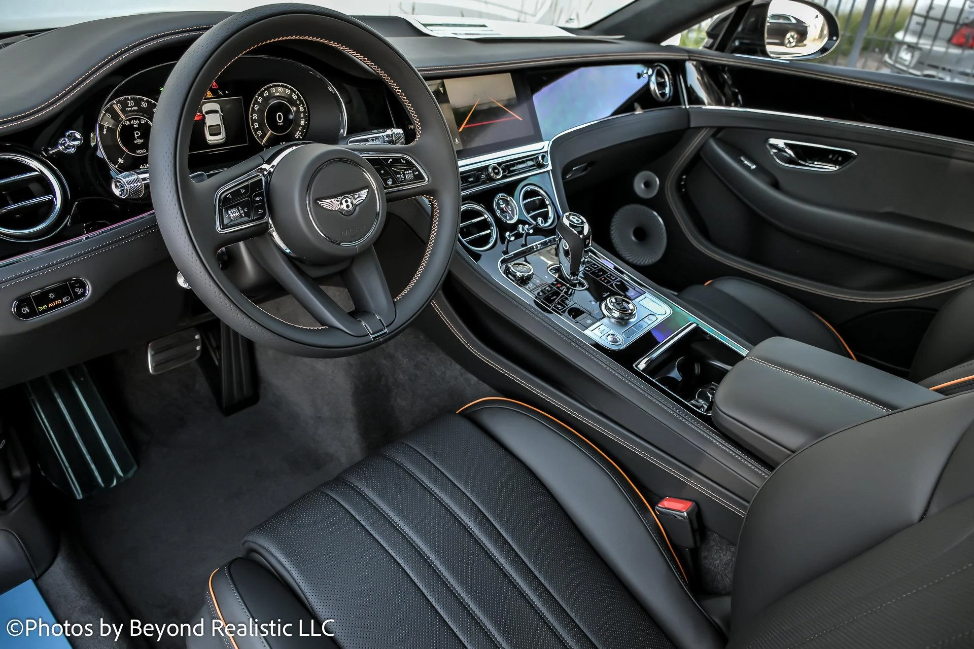 mph024_1339313192_Used_2025_Bentley_Continental_V8_1767433399_4a94ff2af6