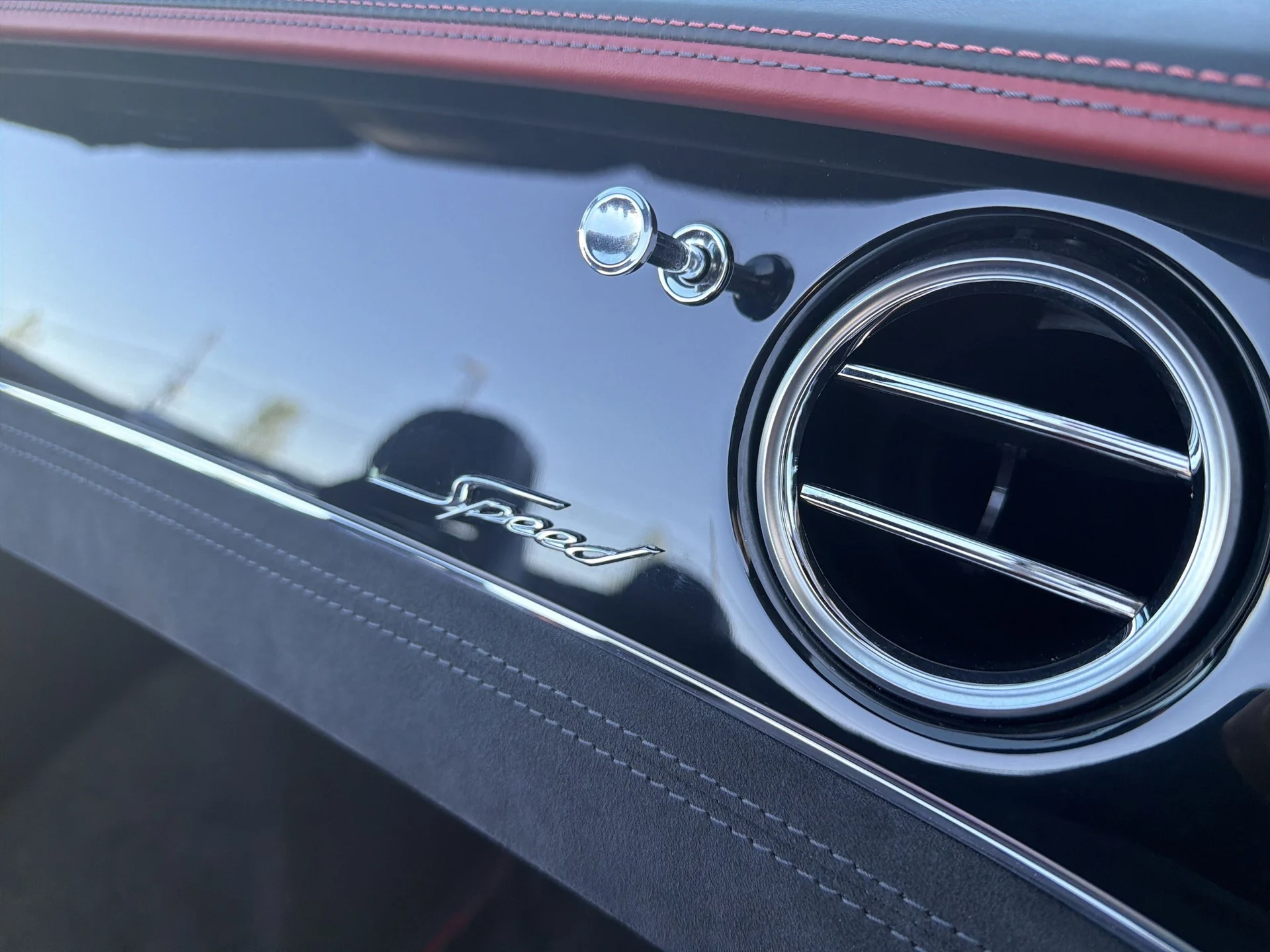 mph024_134053228_96666d9292bd2e2fe6957dff77bbe7edx_ce41e29473