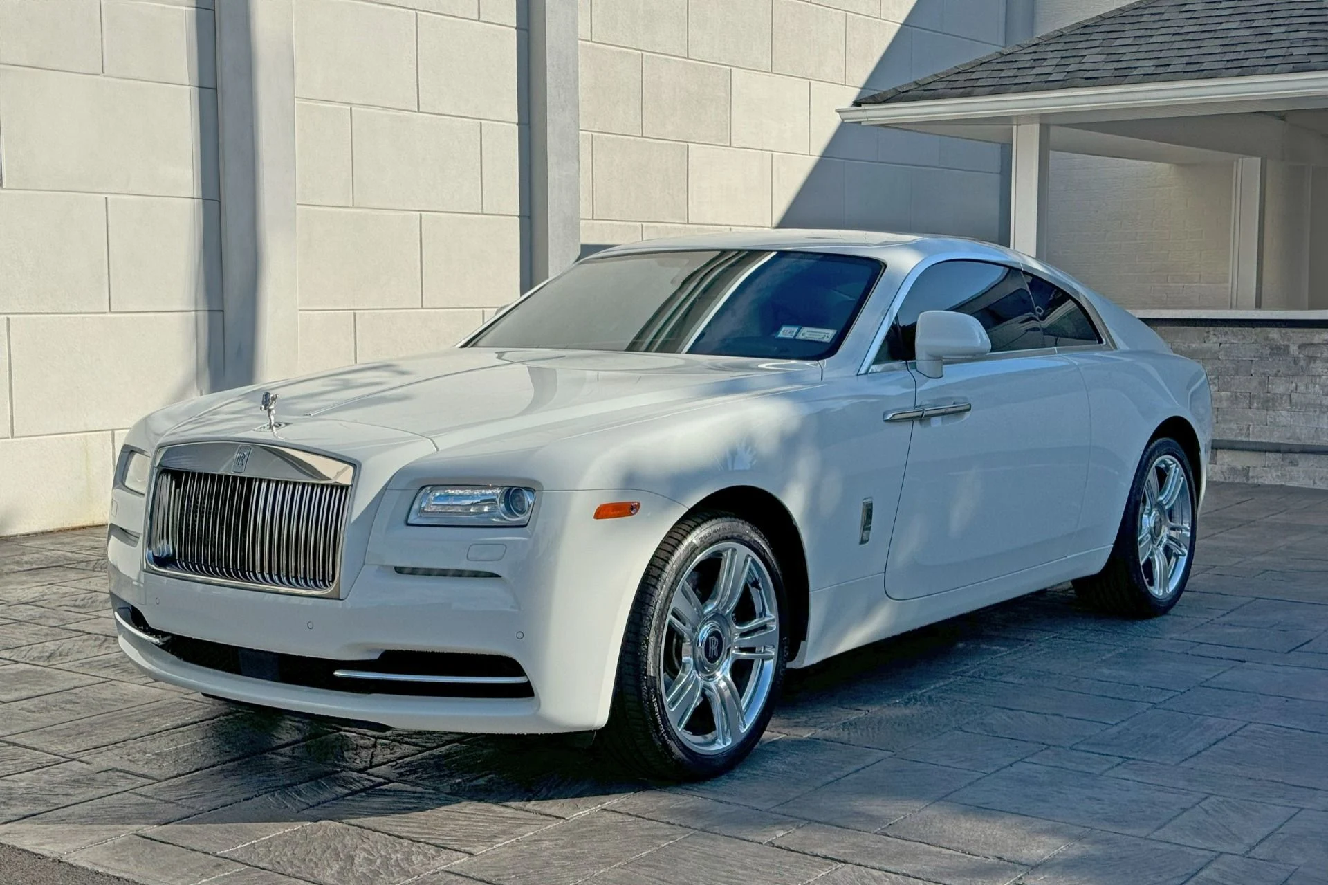 mph024_1340748639_Used_2018_Rolls_Royce_Wraith_1767023392_b14b9170ee