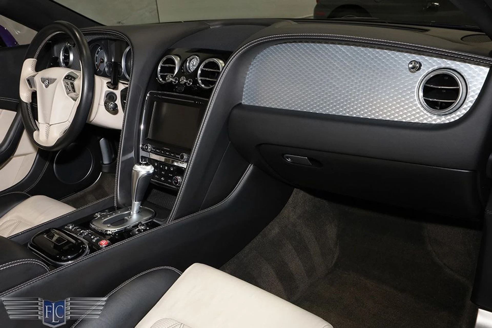 mph024_1343427711_used_2013_bentley_continental_gt_v8_gtcv8convertible_9689_22957223_25_1024_c582b028ca