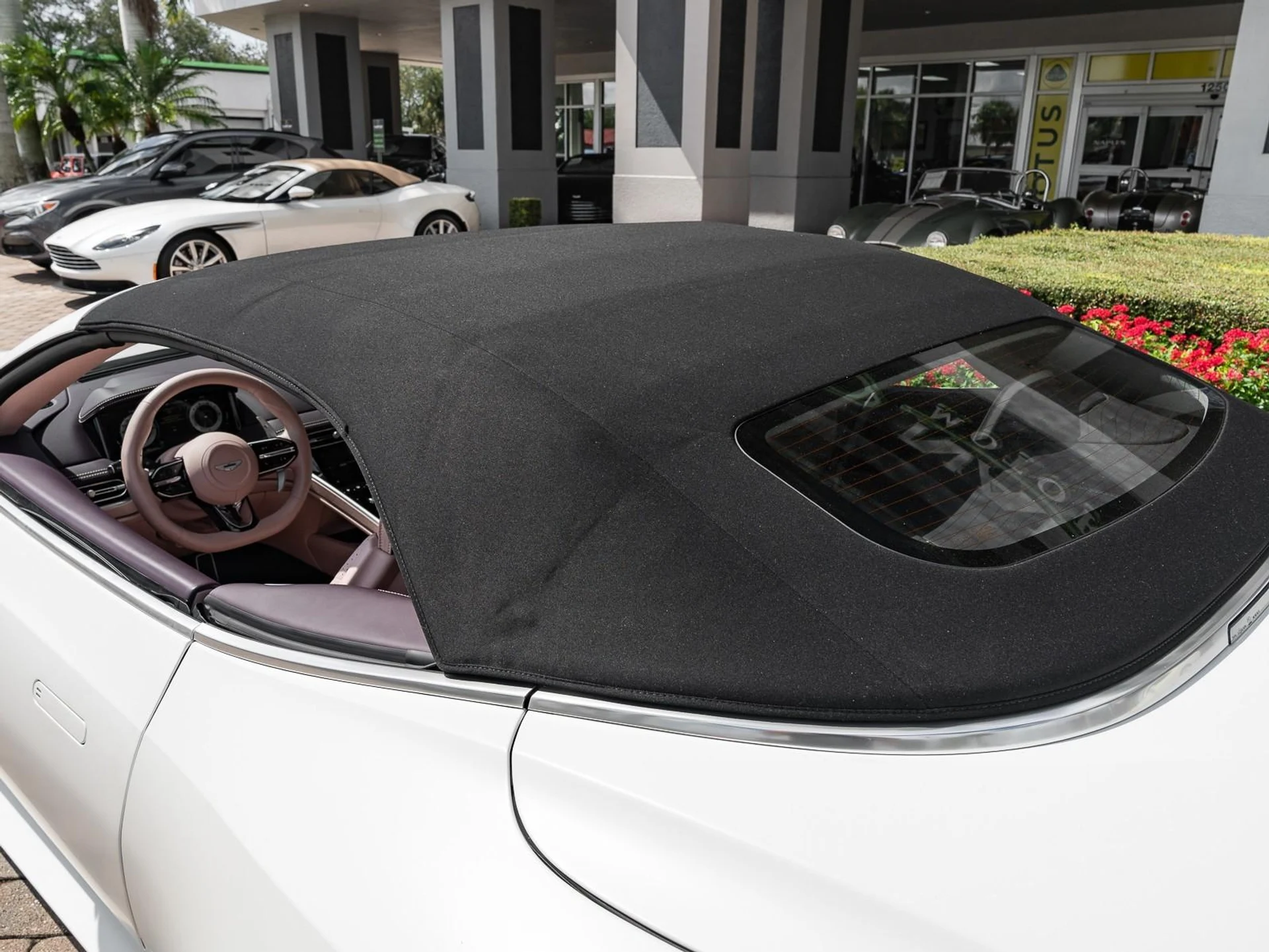 mph024_1352606957_Used_2025_Aston_Martin_DB_12_1761167146_8d3a894e7f