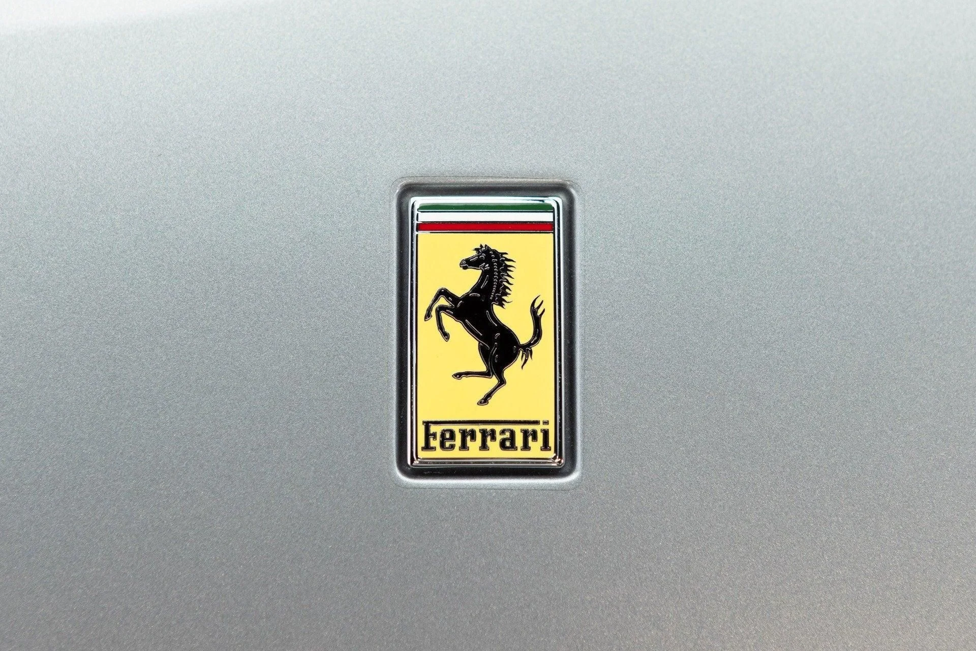 mph024_1353068486_Used_2019_Ferrari_Portofino_1792504062_f5d468f892