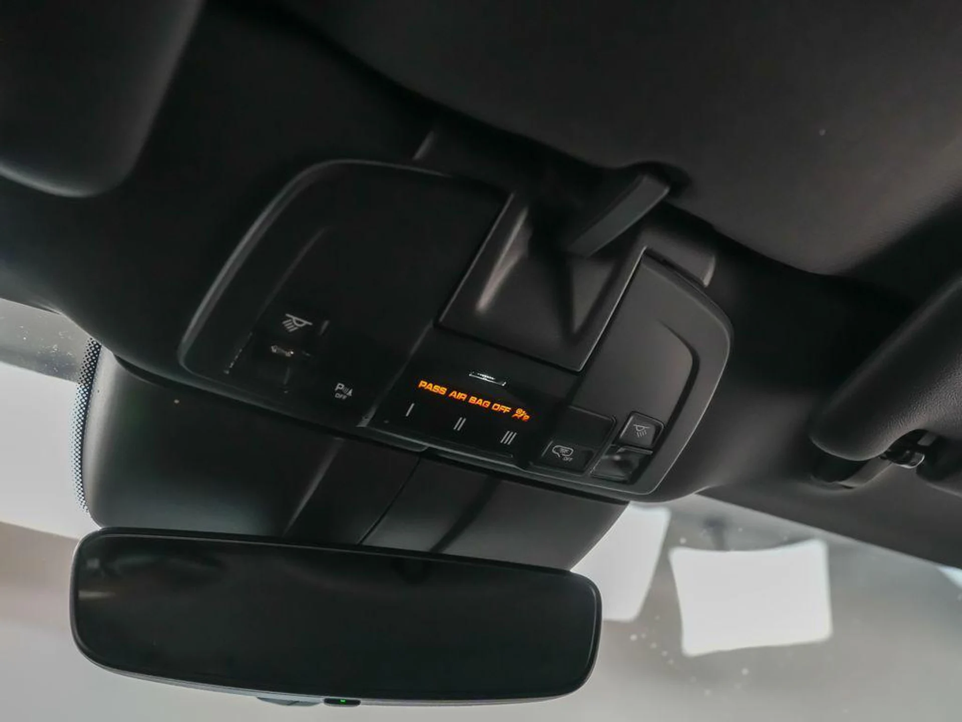 mph024_1357125350_9fia_1g_YA_Bz_K9d_W2_Fg_J5_HD_2_HO_Ok_ae07988e0e