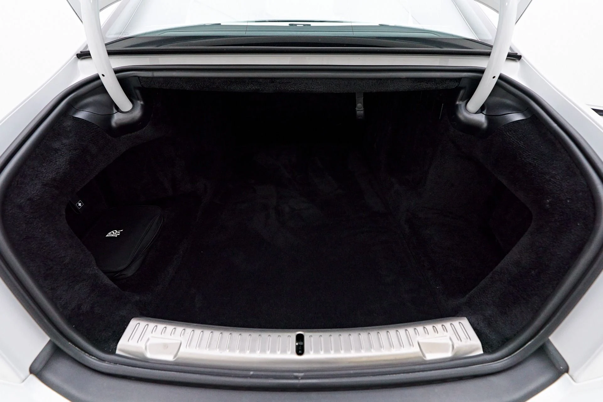 mph024_1365175021_Used_2021_Rolls_Royce_Ghost_Base_1754512470_ce4b6eb556