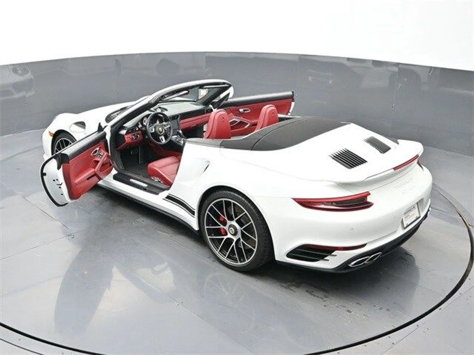 mph024_1366019050_c2f2bef0f1a641cdadad7ce6530afd61x_234d5d56f7