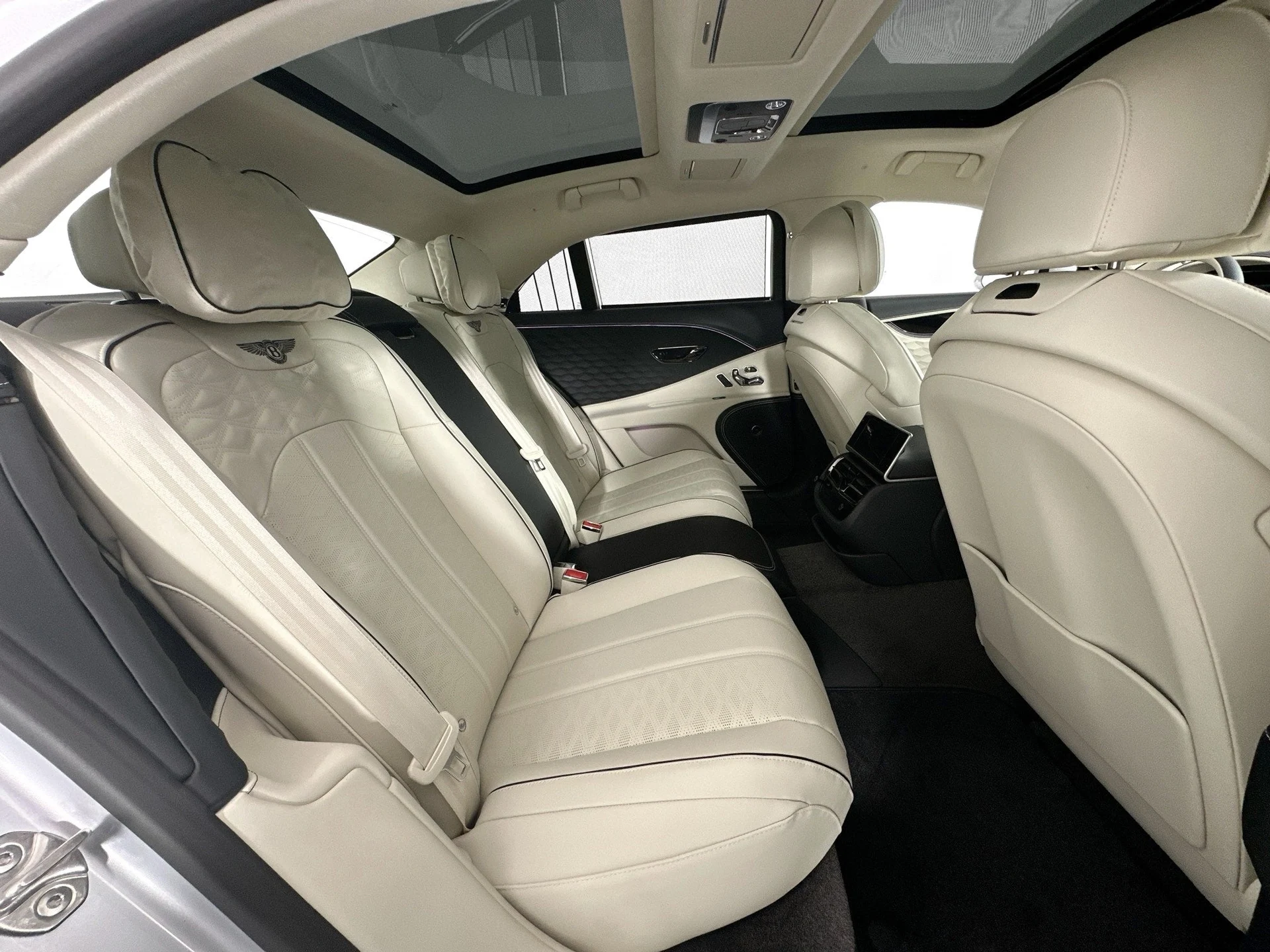 mph024_1369252905_25_0cee979f77