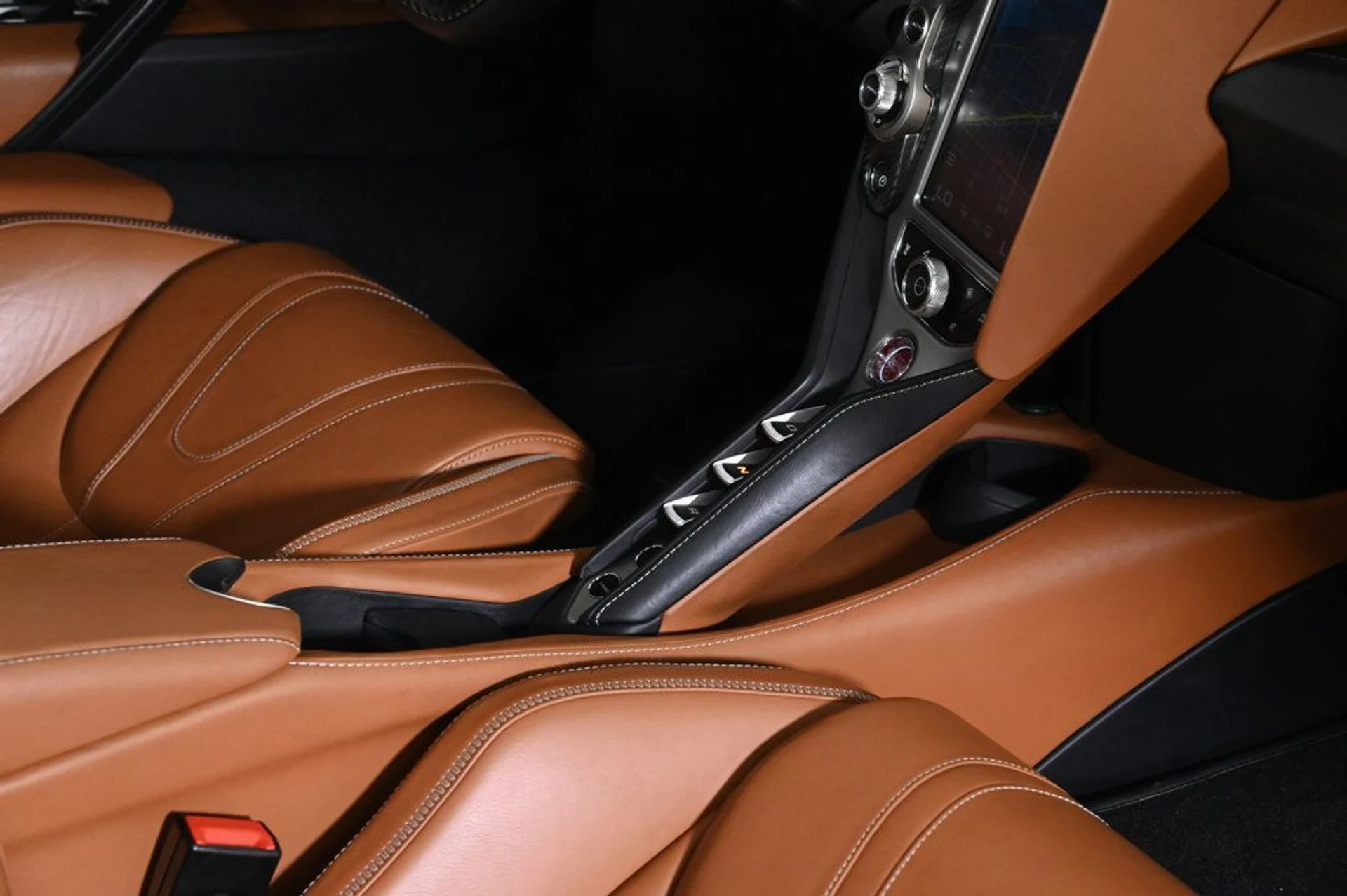 mph024_1391730315_used_2018_mclaren_720s_luxury_11350_22954018_24_1024_96fe5b0414