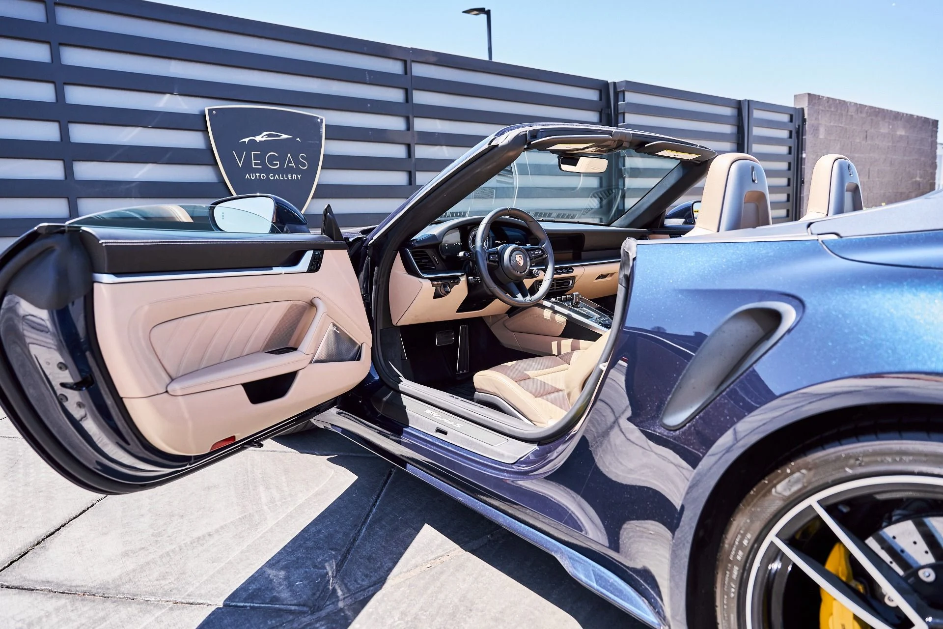 mph024_1402747689_Used_2021_Porsche_911_Turbo_S_1780084571_c06a6c718e