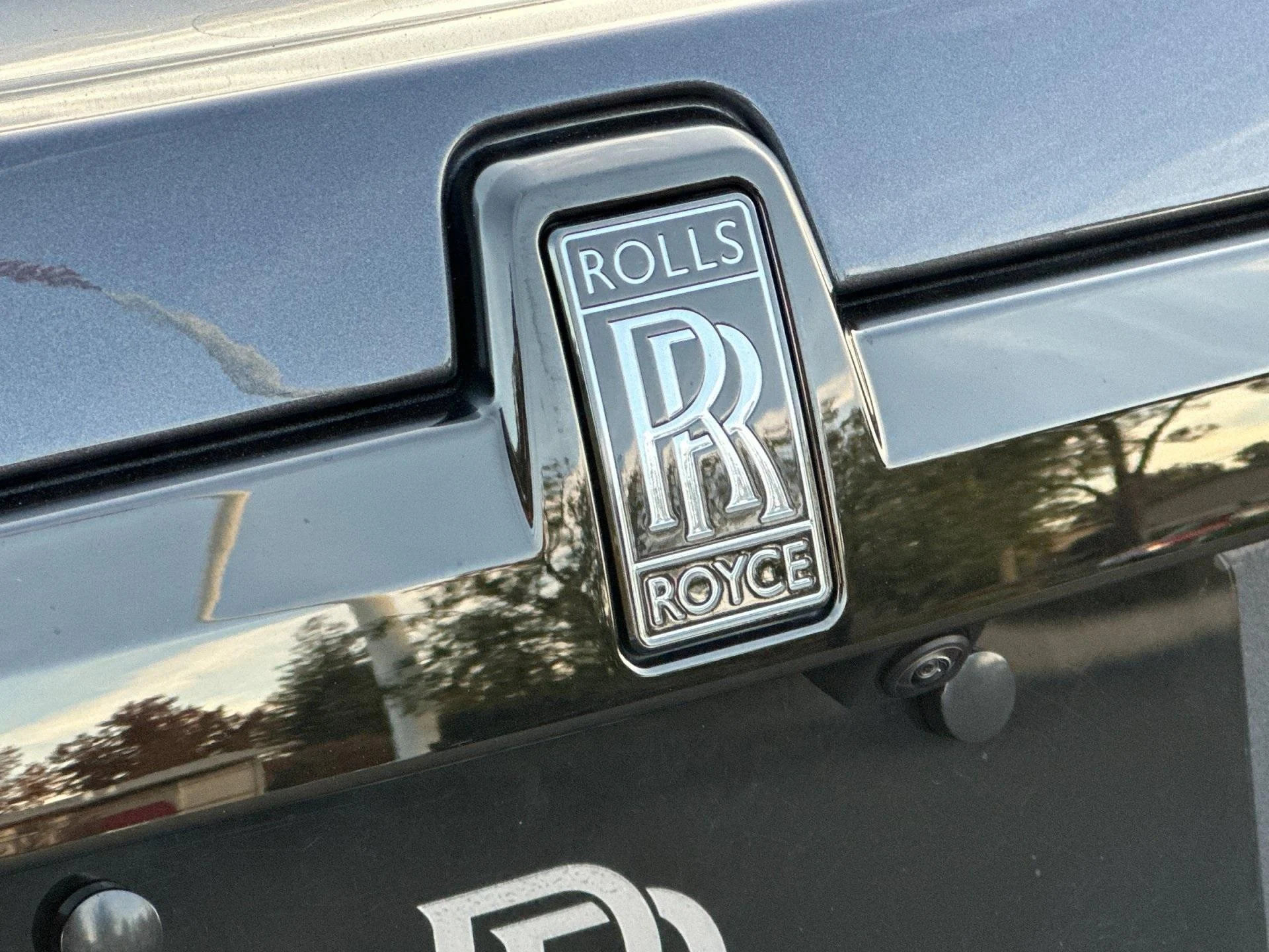 mph024_1411915064_New_2026_Rolls_Royce_Black_Badge_Ghost_1764949826_3f0ccffdf1