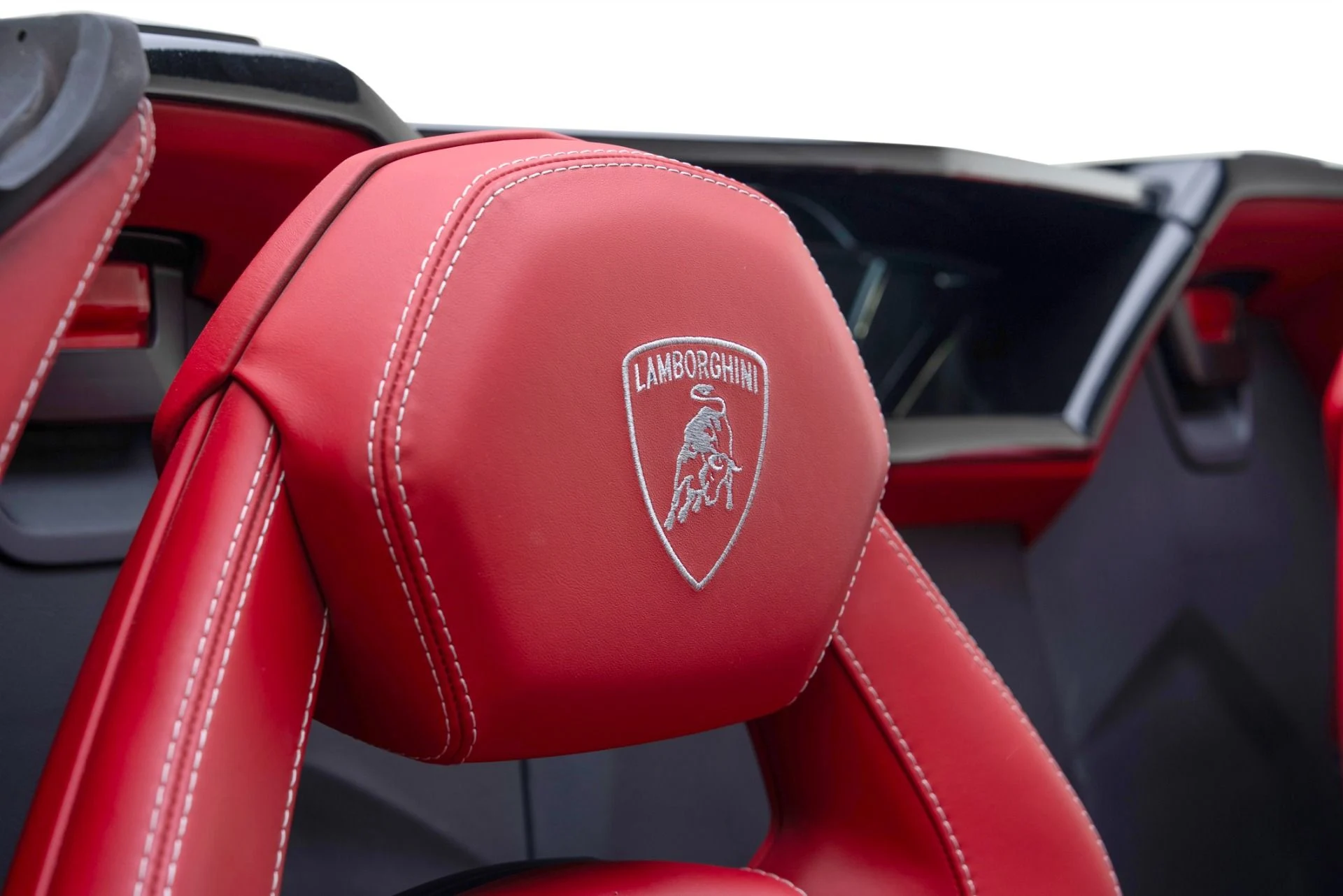 mph024_1413118432_Used_2018_Lamborghini_Aventador_Roadster_LP_740_4_S_1779296904_a5d388c122