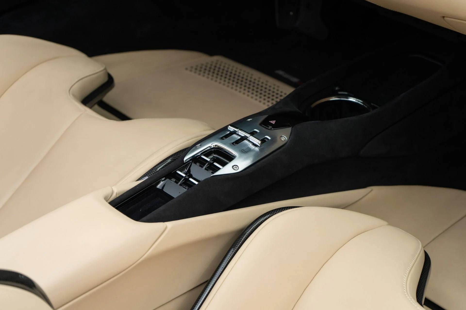 mph024_1416155456_Used_2023_Ferrari_296_GTS_GTS_1784132681_3ba3bce67a