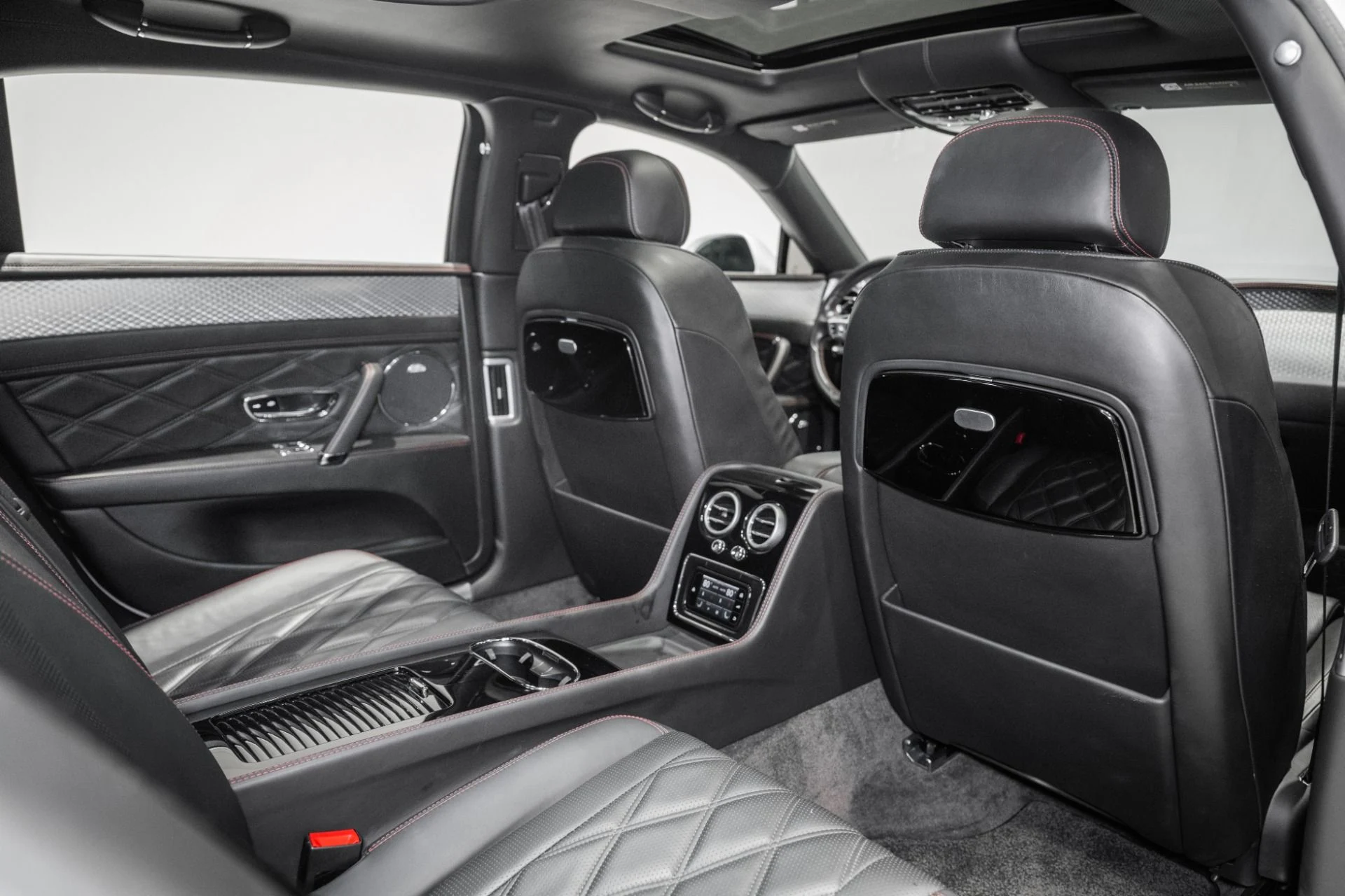 mph024_1420523062_Used_2014_Bentley_Flying_Spur_1764428362_d37a245cd6