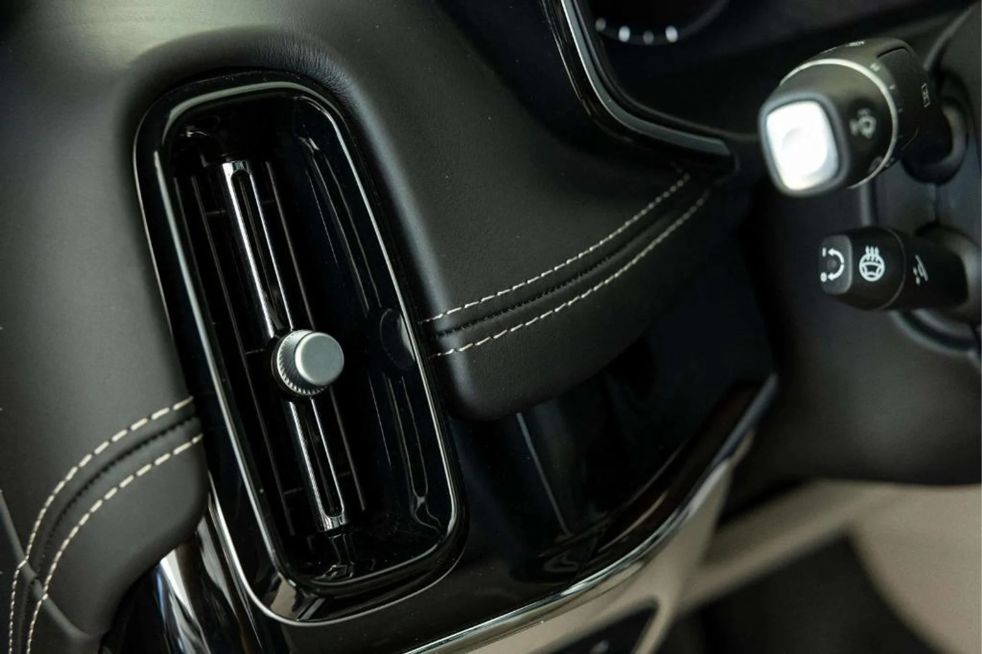 mph024_1428366934_c_P9xf_B6_Rr_BQS_Bu_Fetwjzm34_R9_Vg_8214024440