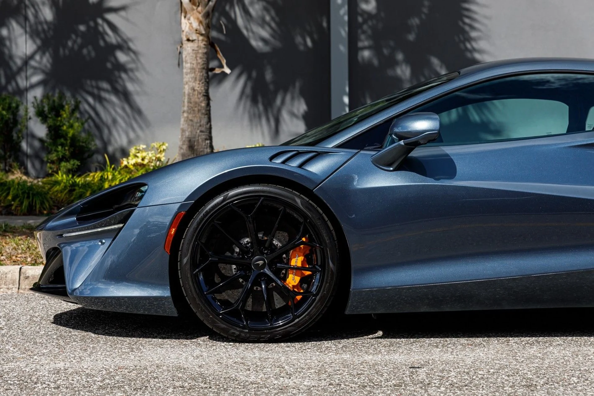 mph024_1431774605_658_p25_l_4651b13fbe