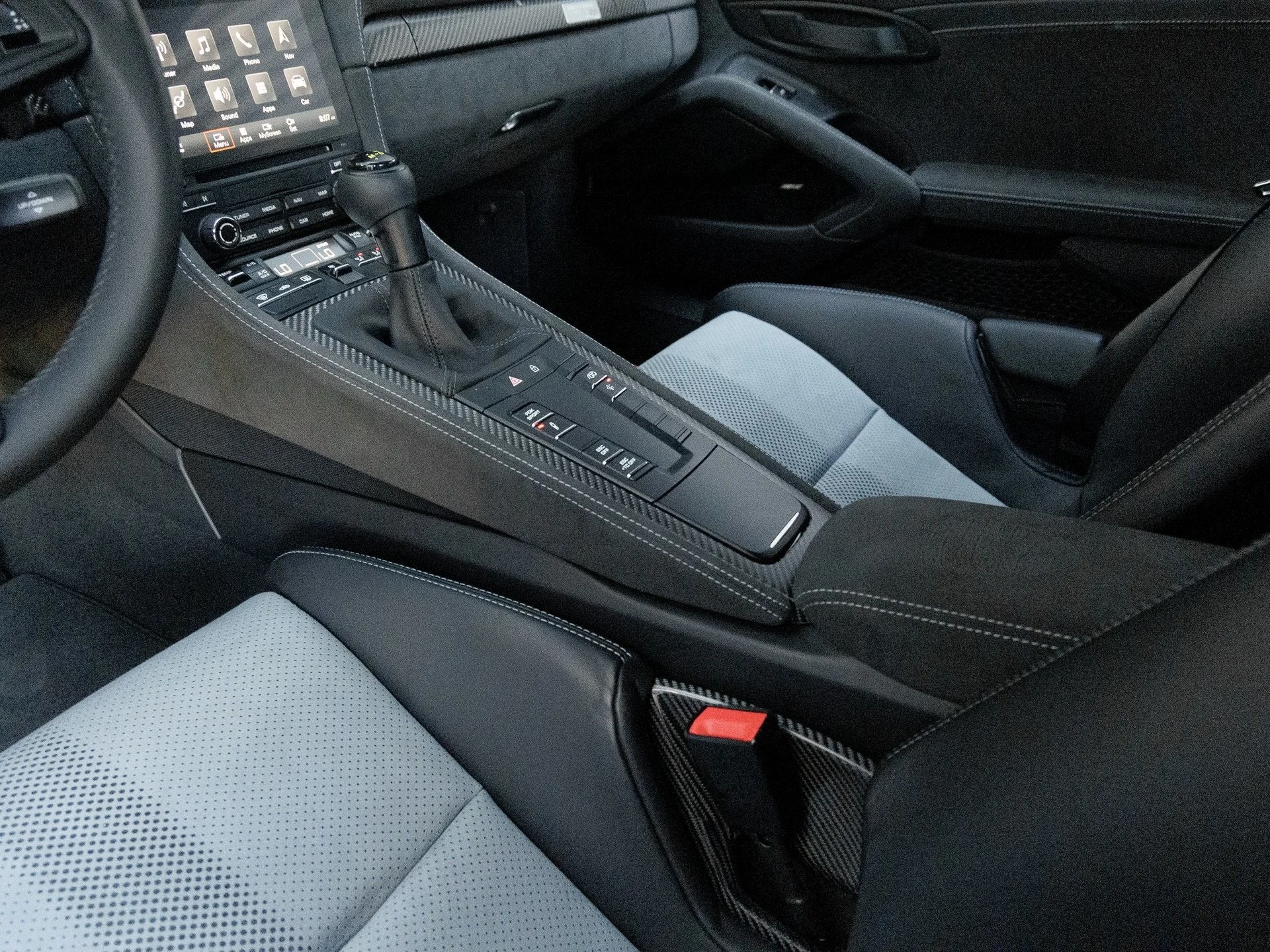 mph024_143666984_25_60efbdeadc