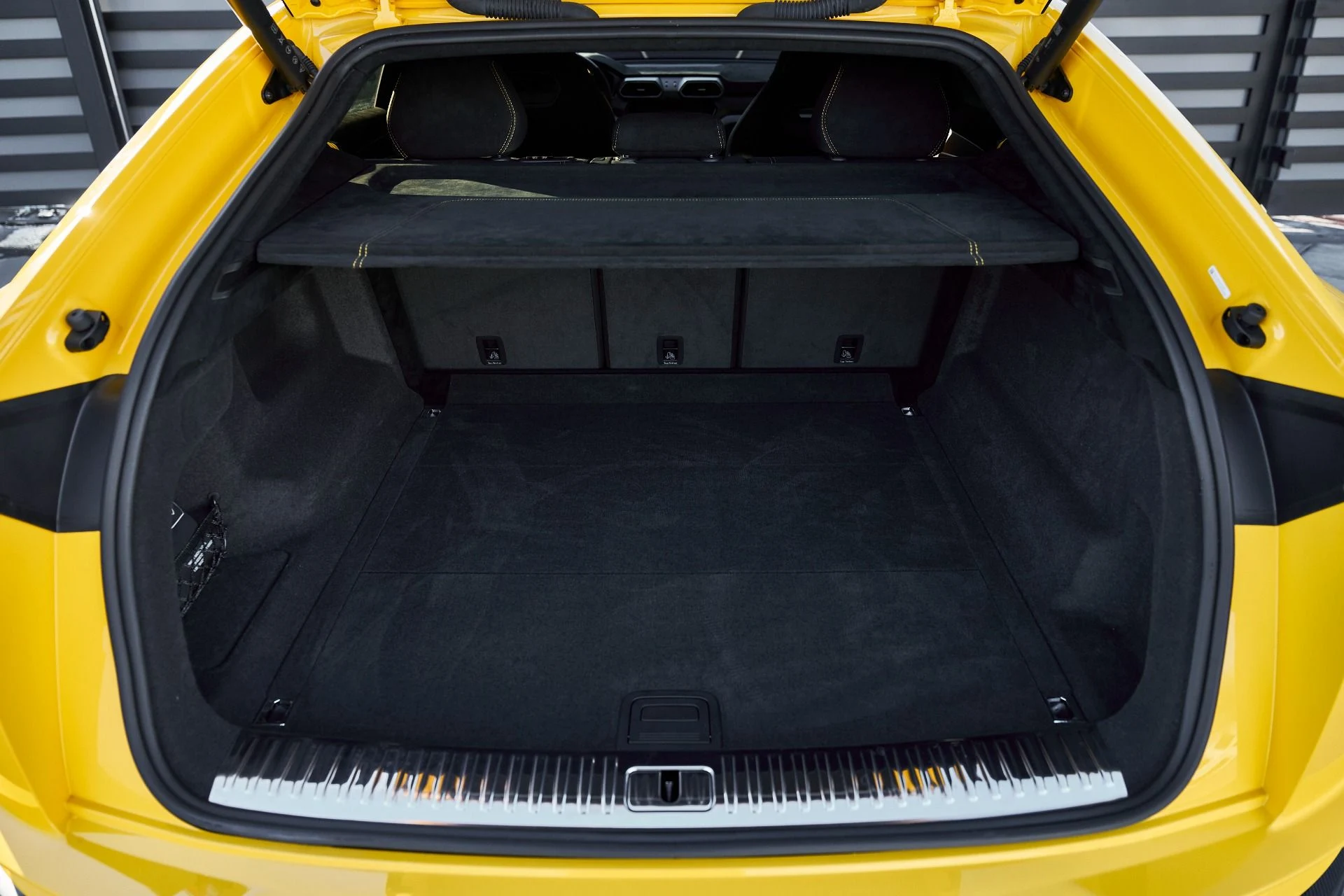 mph024_1438550032_Used_2024_Lamborghini_Urus_Performante_1768011566_85b0a72853