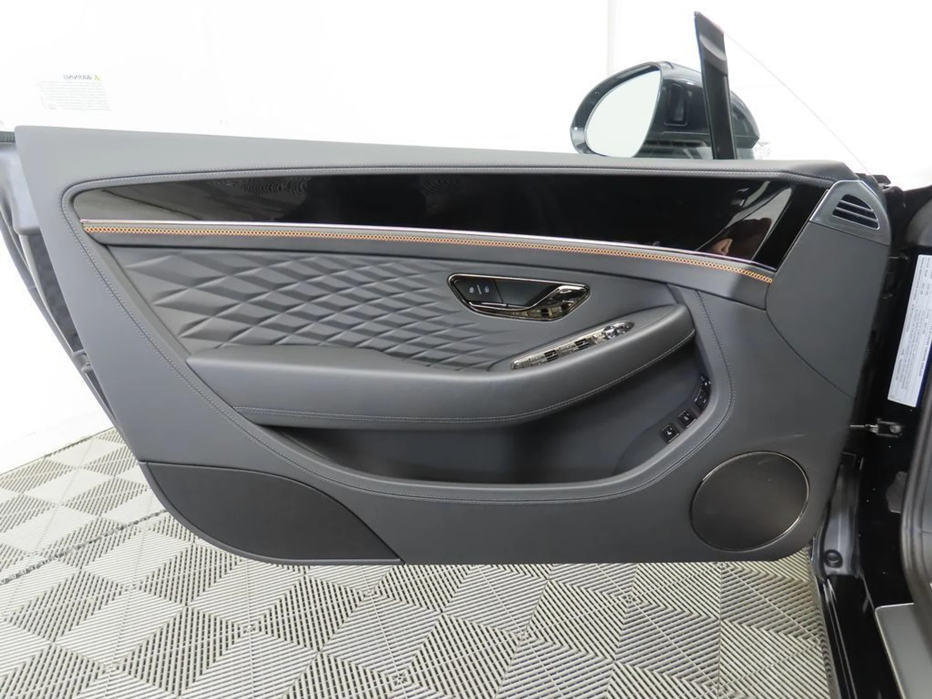 mph024_1450141946_new_2026_bentley_continental_gt_8119_22946845_25_1024_f4692e1518