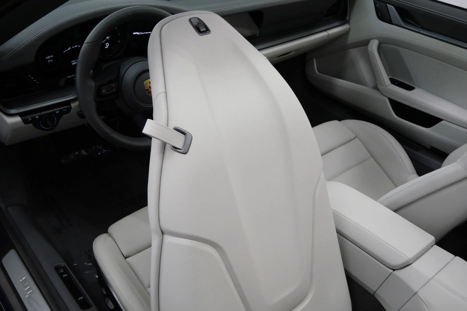 mph024_1450660356_Used_2023_Porsche_911_Carrera_Cabriolet_Premium_Package_Sport_Exhaust_Carrera_Classic_Wheels_1759422988_af9f4f3c12