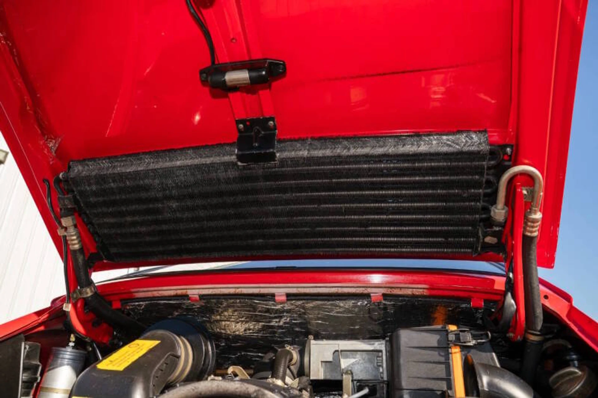 mph024_1454328606_1985_porsche_911_carrera_2dr_coupe_02fde5ebc6