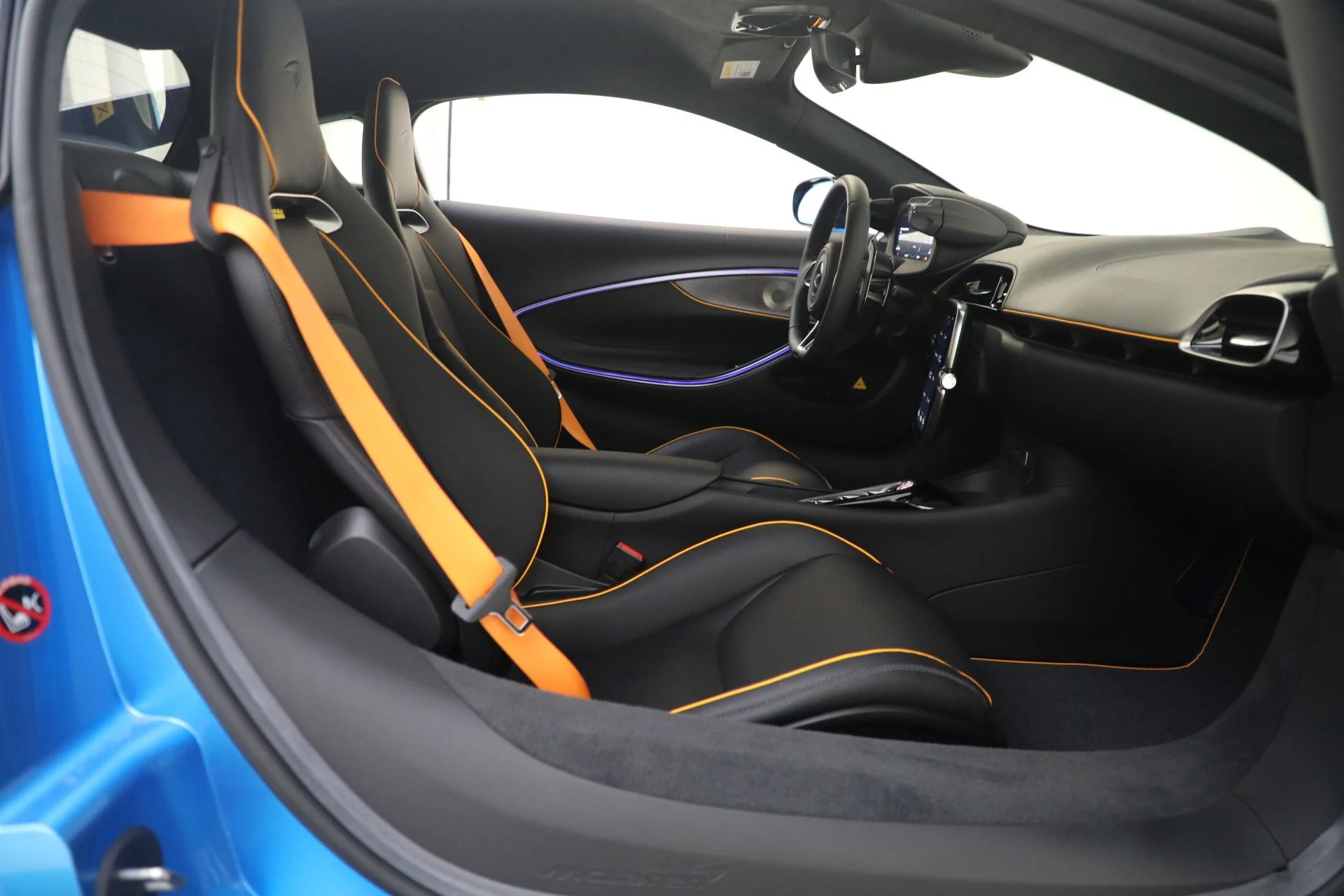 mph024_1457598876_Used_2023_Mc_Laren_Artura_Tech_Lux_b6953ca6b4