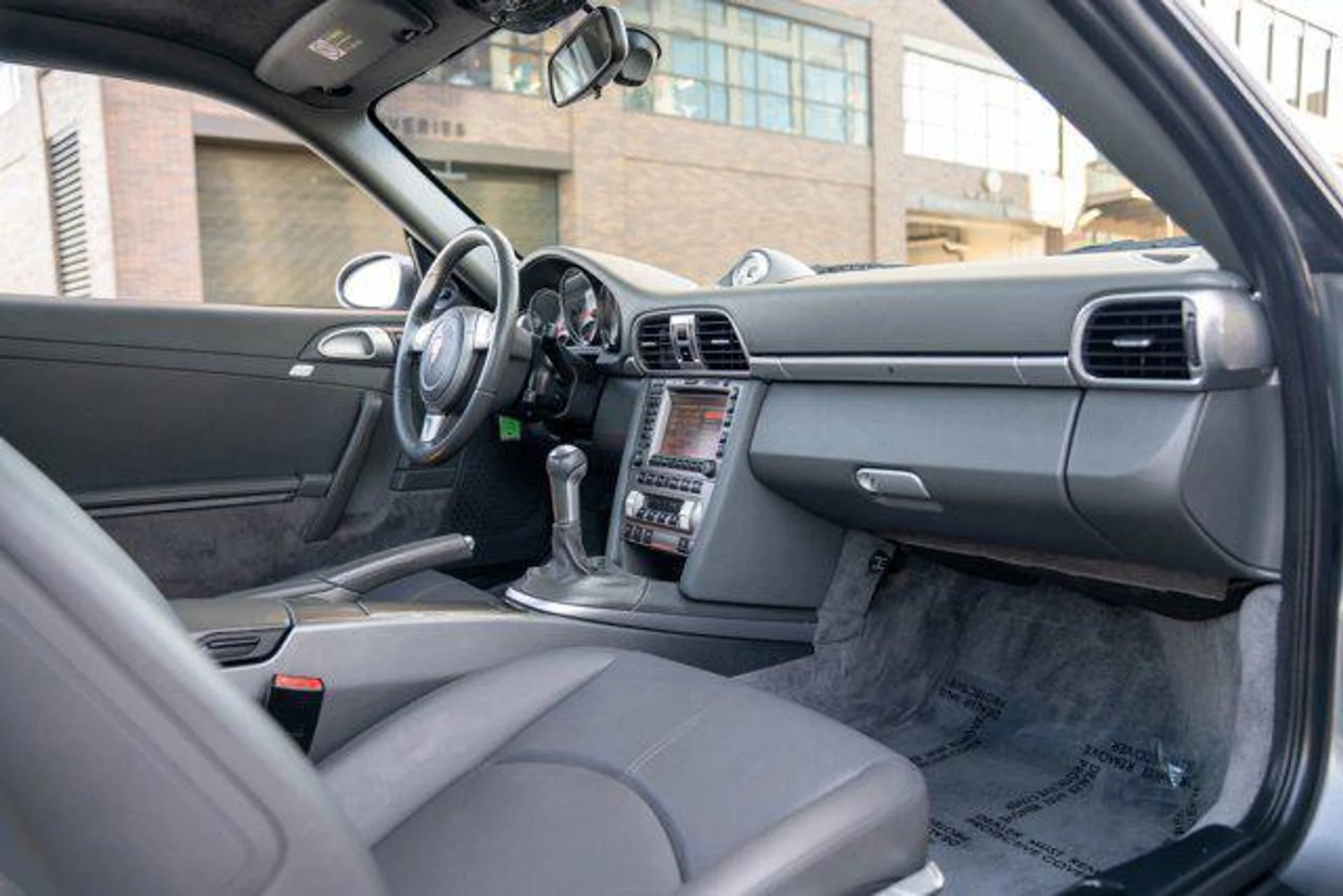 mph024_1460530996_hk8_Kn_Ri_J_Orw_Pytdvc8j2e_IOUA_7c027c49eb