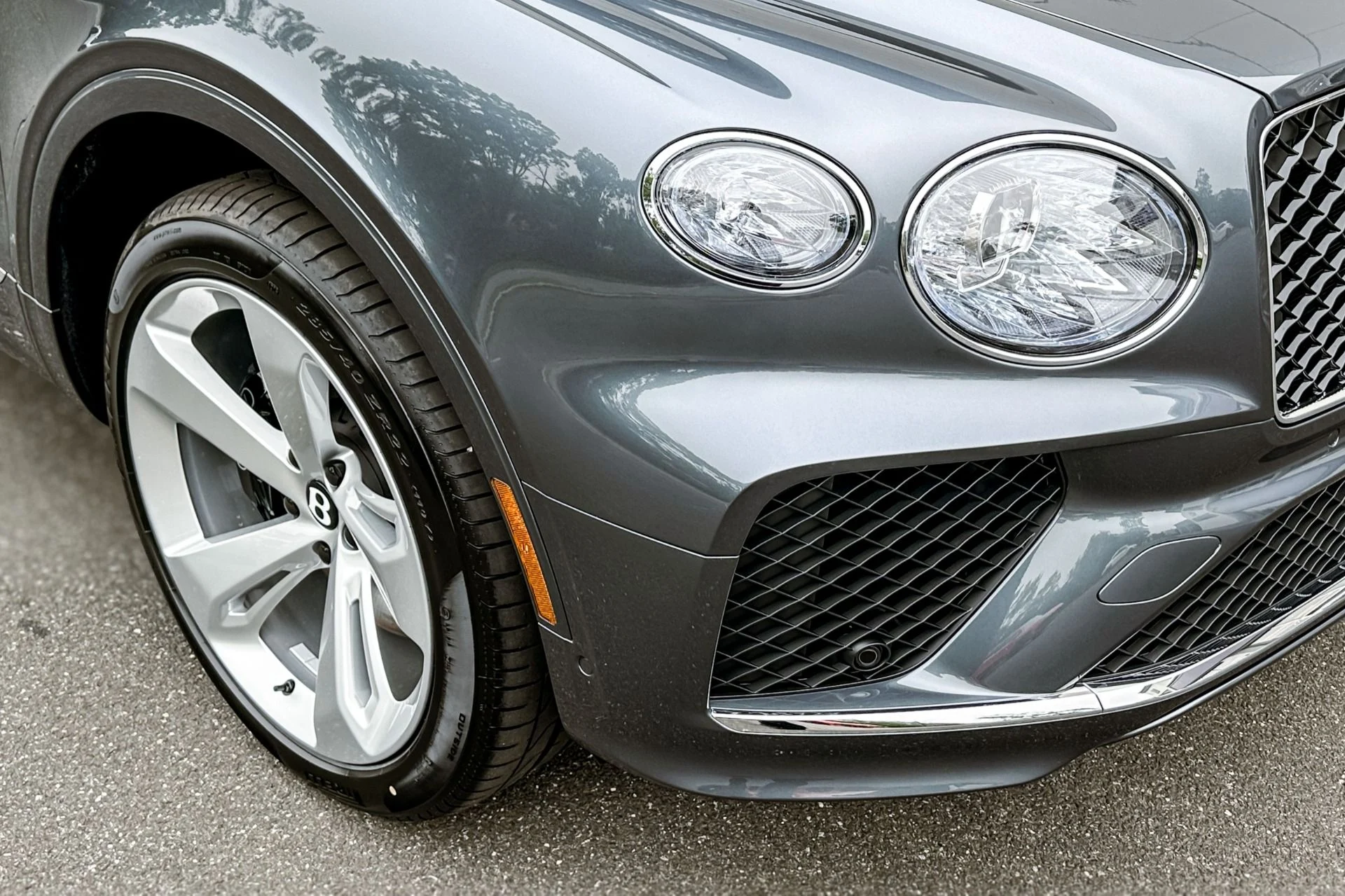 mph024_1462377103_New_2026_Bentley_Bentayga_V8_1784540711_634331251c