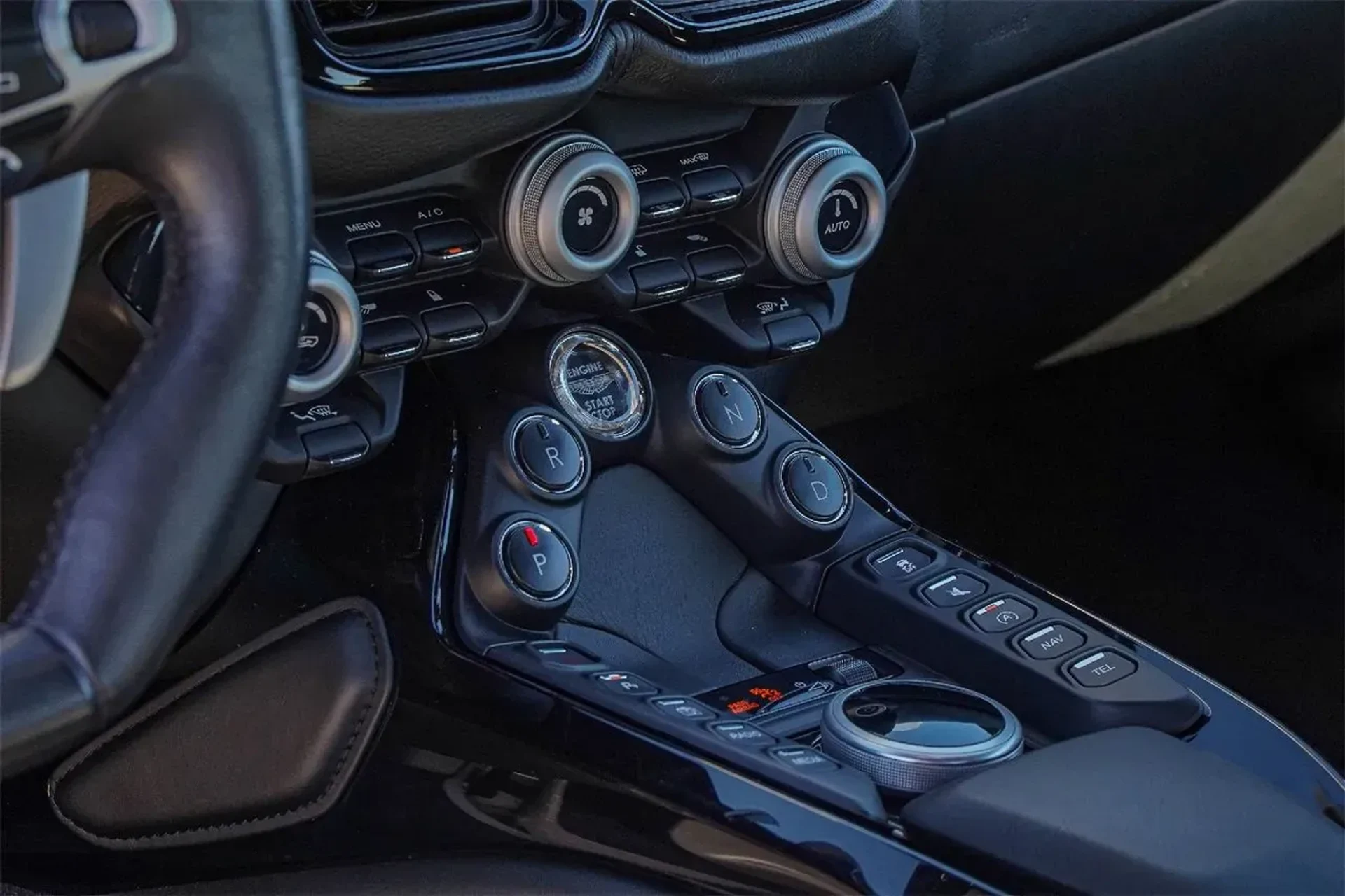 mph024_146380945_8fad0944eaff4ebd8e3a40b95c4859b4_c452e4cc9c