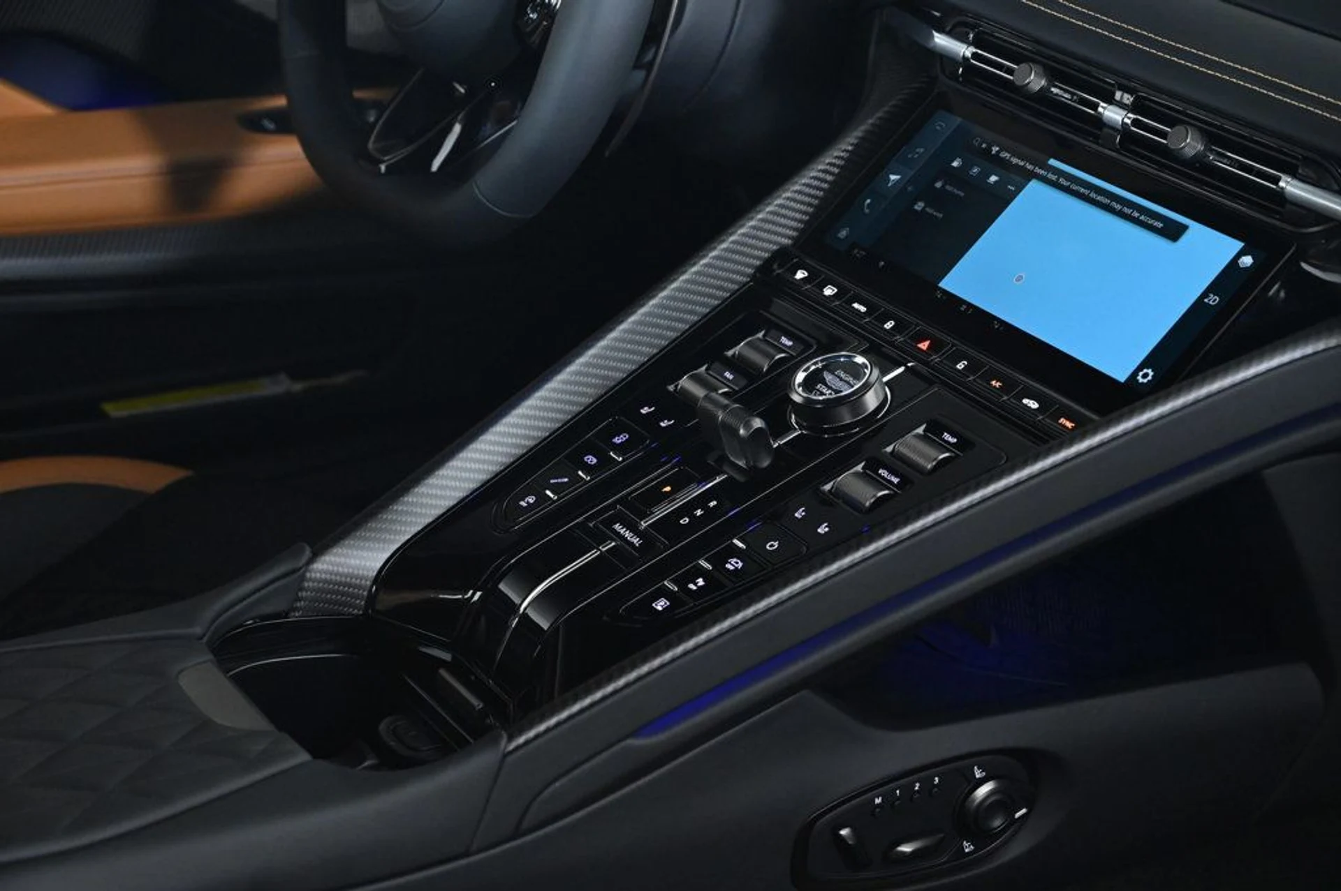 mph024_1466925512_new_2026_aston_martin_db12_11350_22934456_24_1024_8dc815b3b4