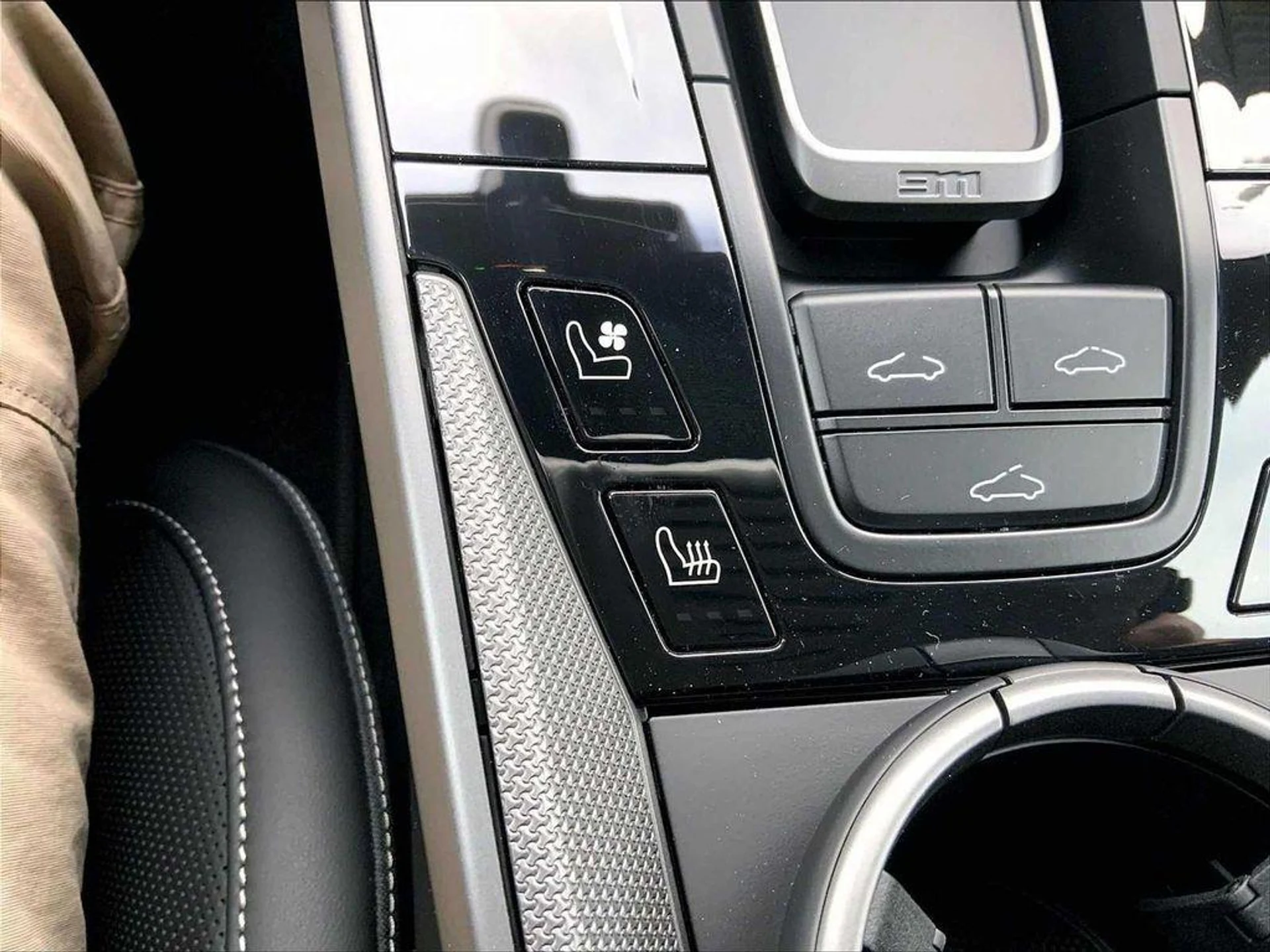 mph024_1479432231_m_JA_Vztbi9z0uh503soe_Sg5_MZAA_8_176a656dc9