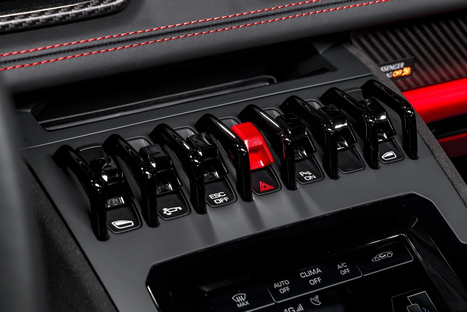 mph024_147956511_8ccb08b477c005ddd45b18ed20a2807ax_ff90944414