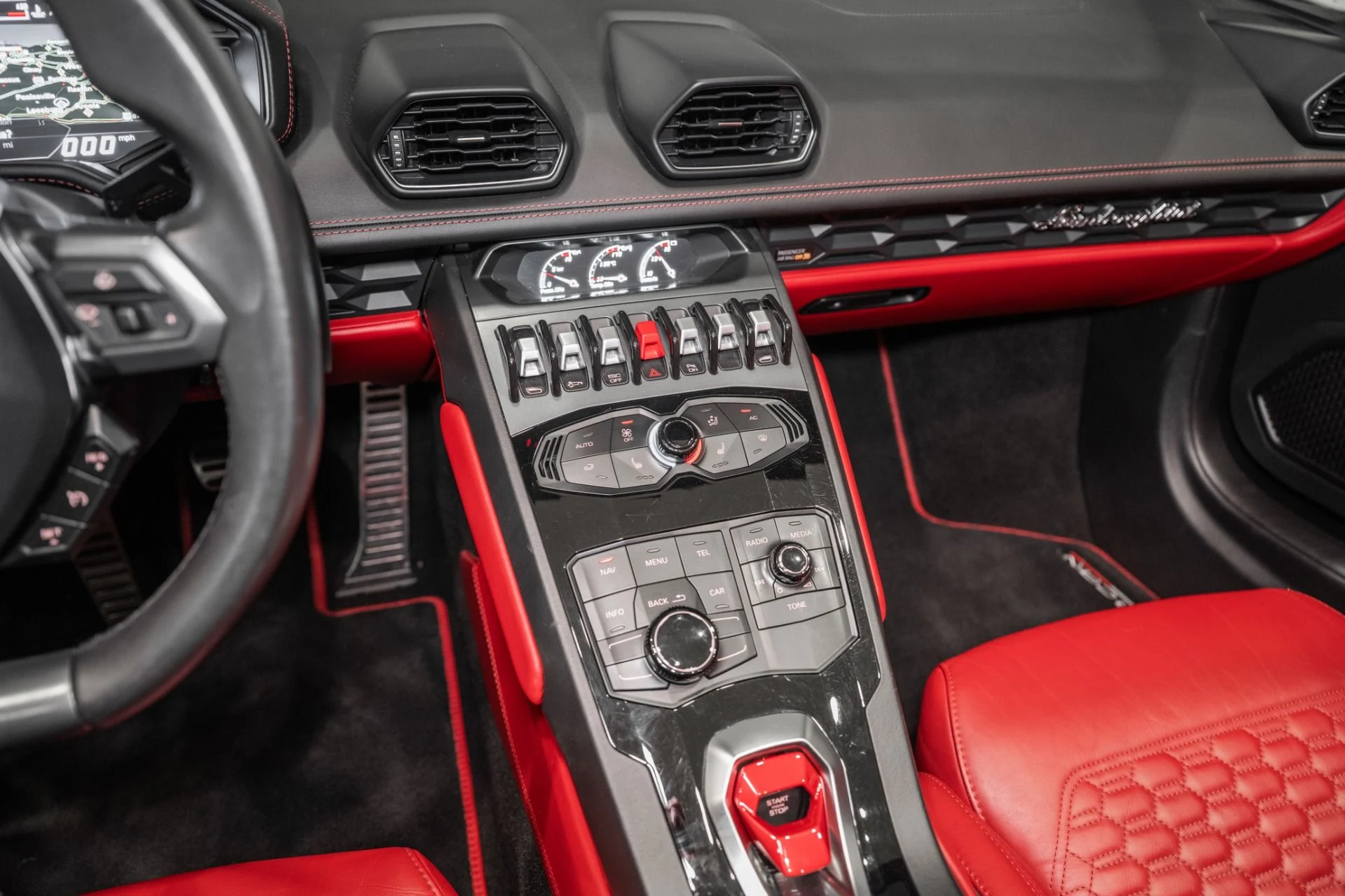 mph024_1481092464_Used_2016_Lamborghini_Huracan_LP_610_4_Spyder_1773071752_85de657c6e