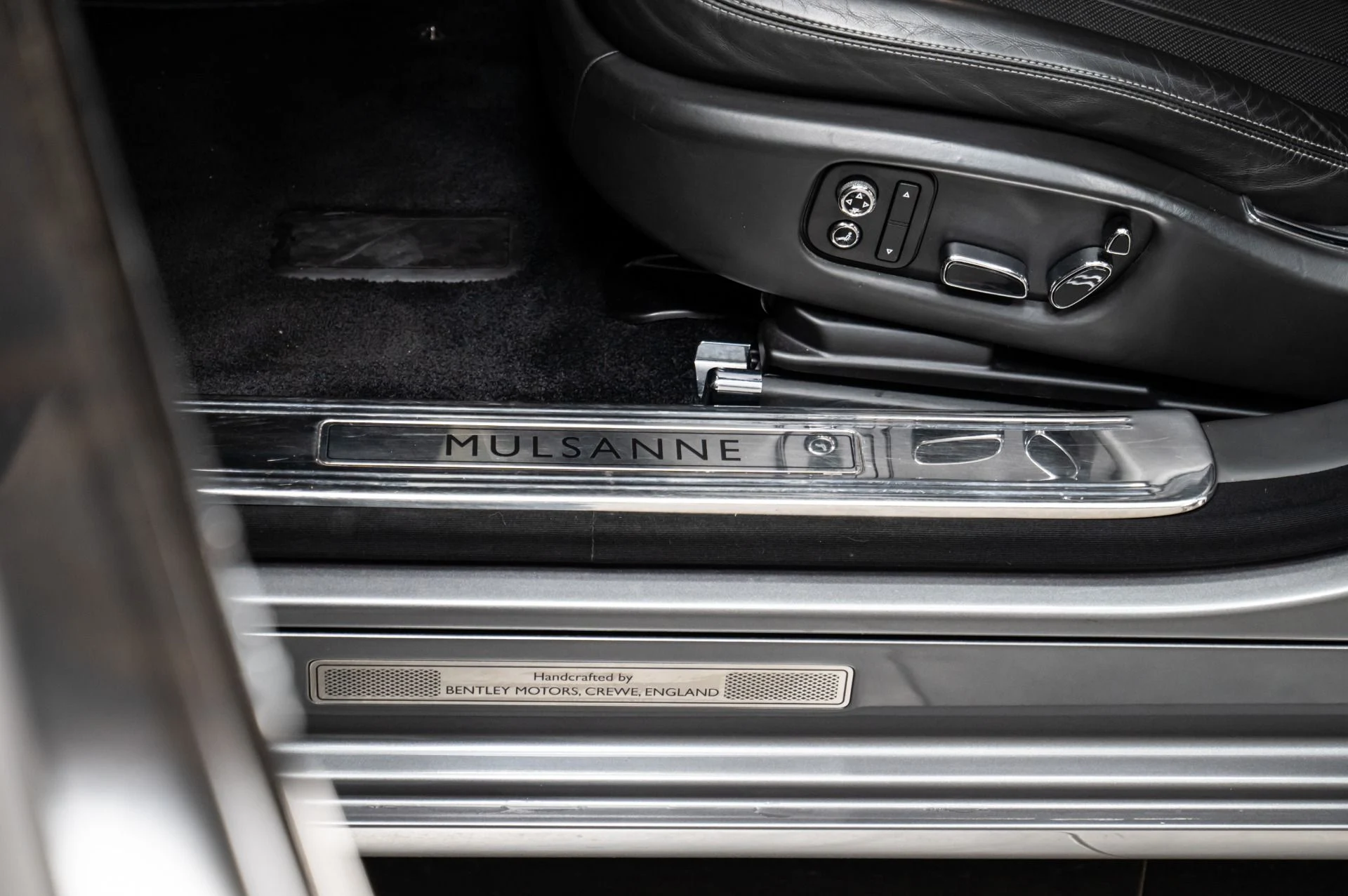 mph024_1496473571_Used_2012_Bentley_Mulsanne_1752678989_de6cf420af