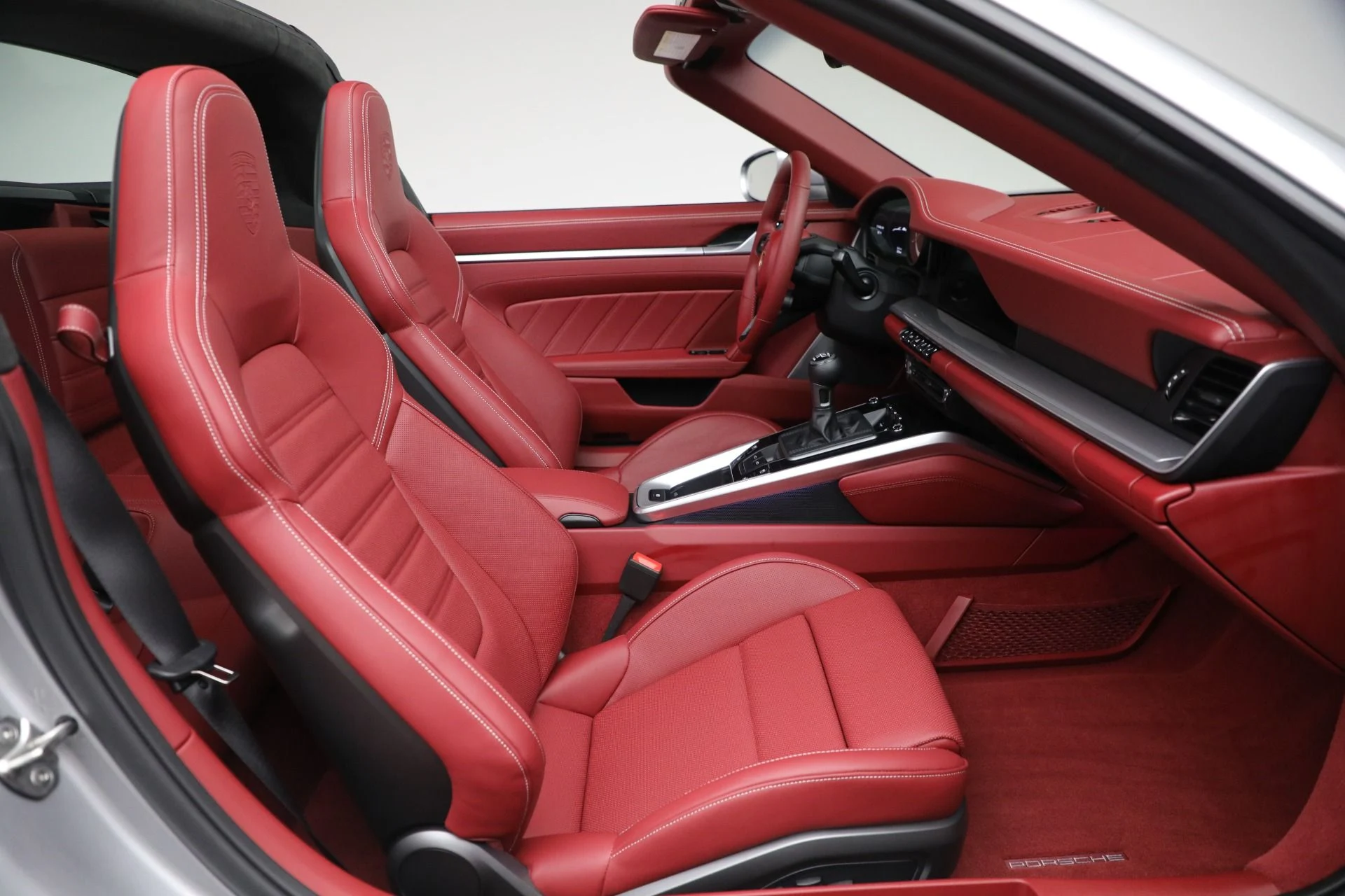 mph024_1503397740_Used_2024_Porsche_911_Targa_4_S_5ec3be82f3