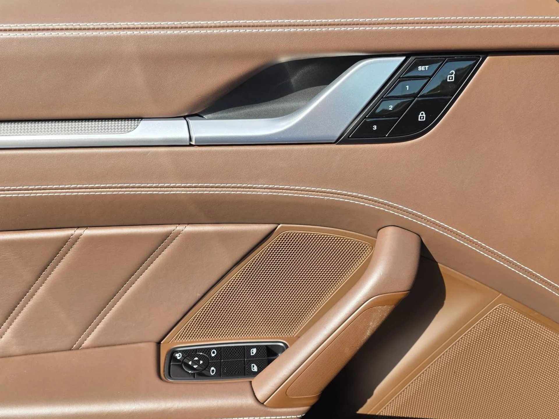 mph024_1508425314_1280_025387bb32