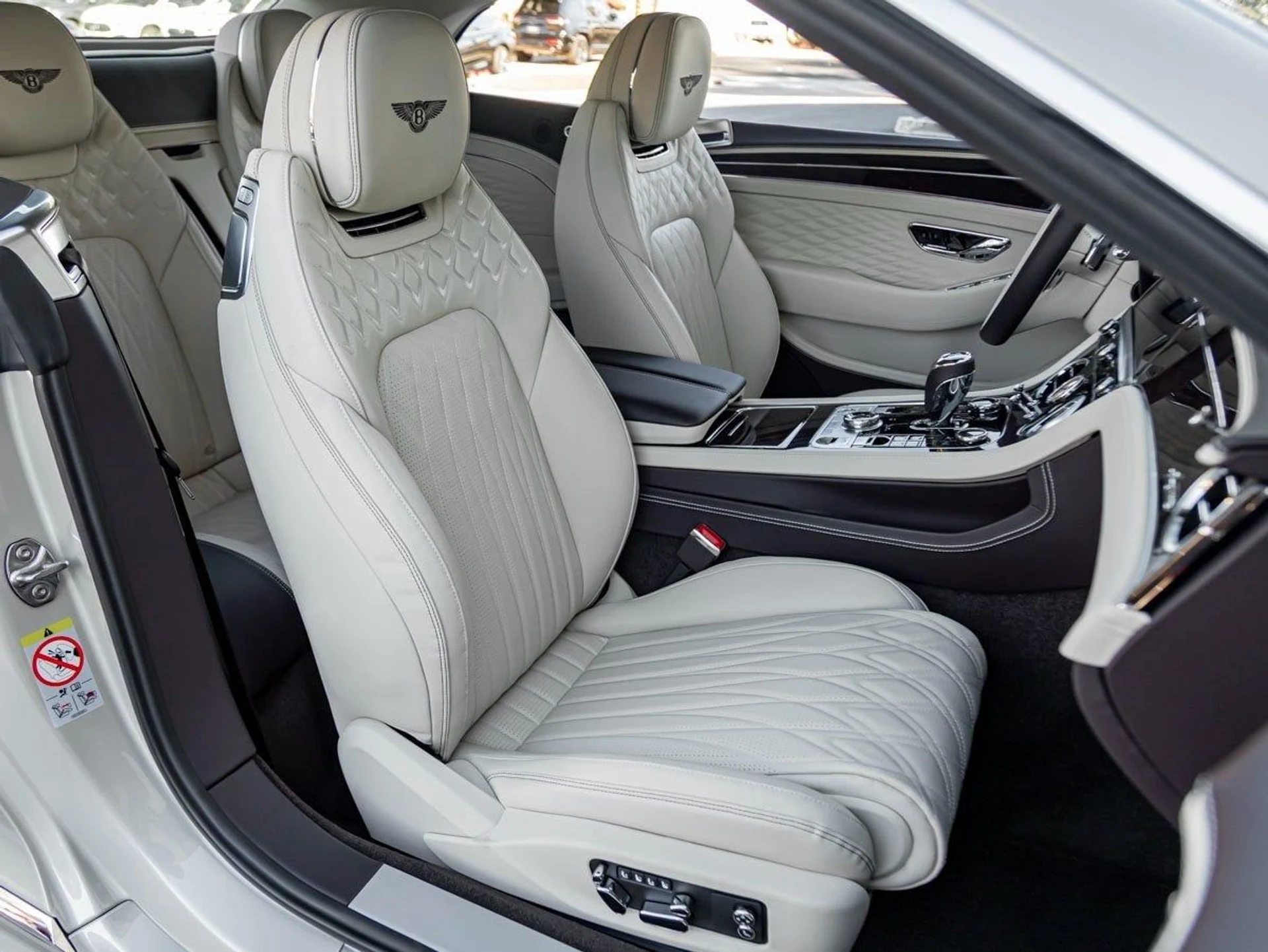 mph024_1512935474_25_60f156c33b