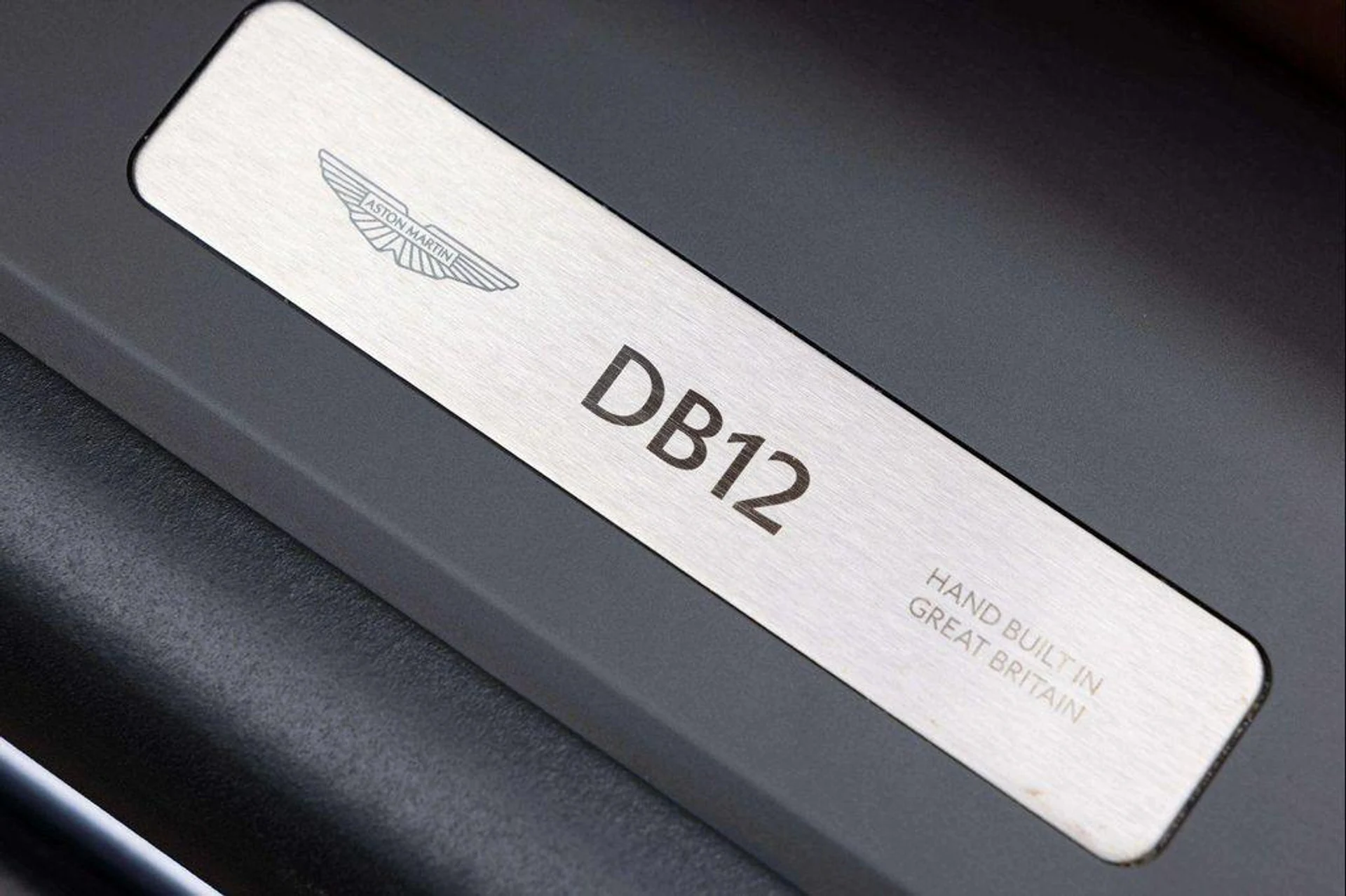 mph024_1516692926_W_Ecwggvc7at1_Tb_AX_Zs_Vvq2hh2tg_88a9e755a4