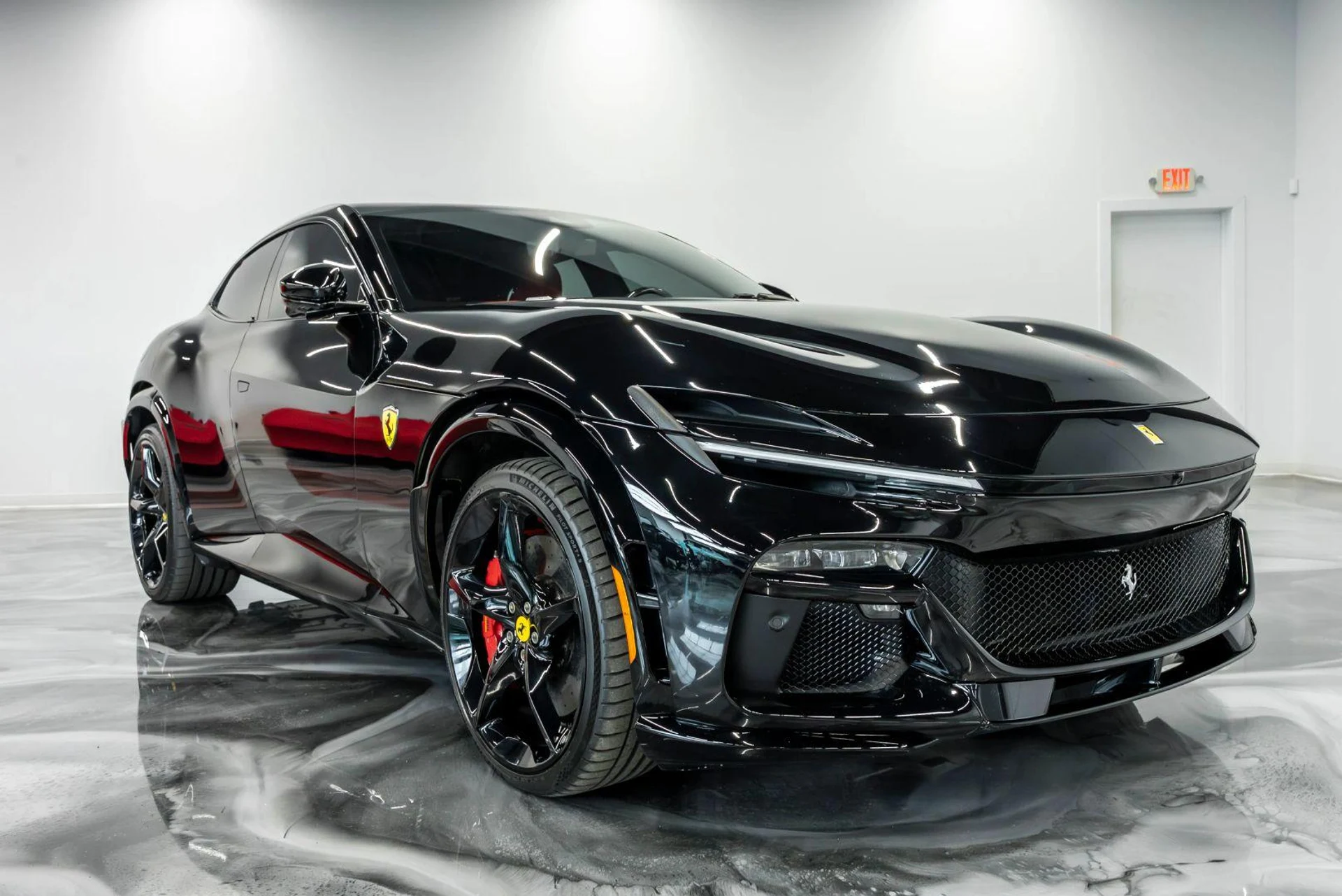 mph024_1519996496_Used_2025_Ferrari_Purosangue_Sport_Utility_4_D_1784849391_7770494d2e