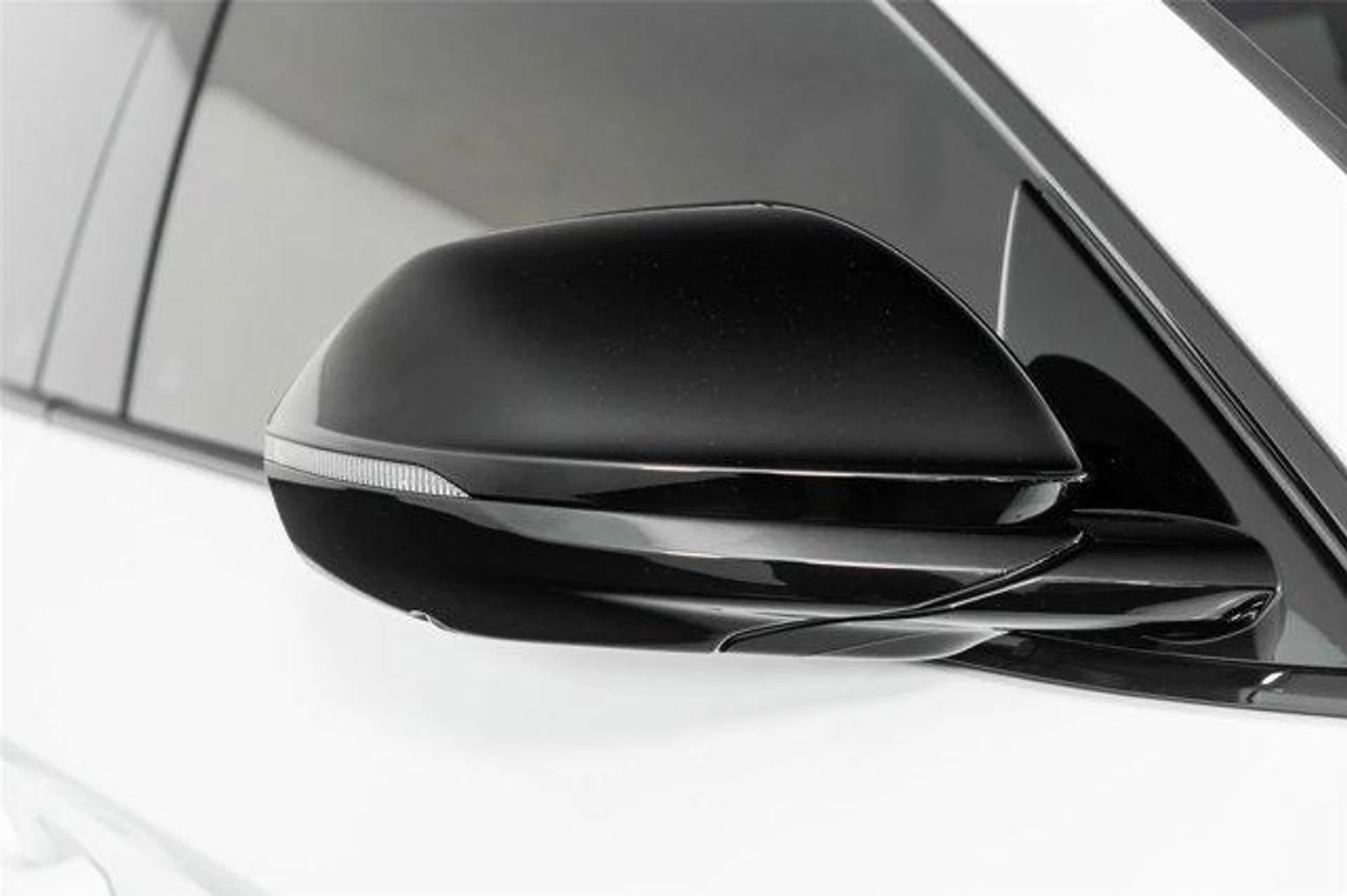 mph024_1520440826_l_JG_8_U_Jx_Ka3_Gy_Cq_V5j_P8y_Fz6b8_Fs_15b1f30be5